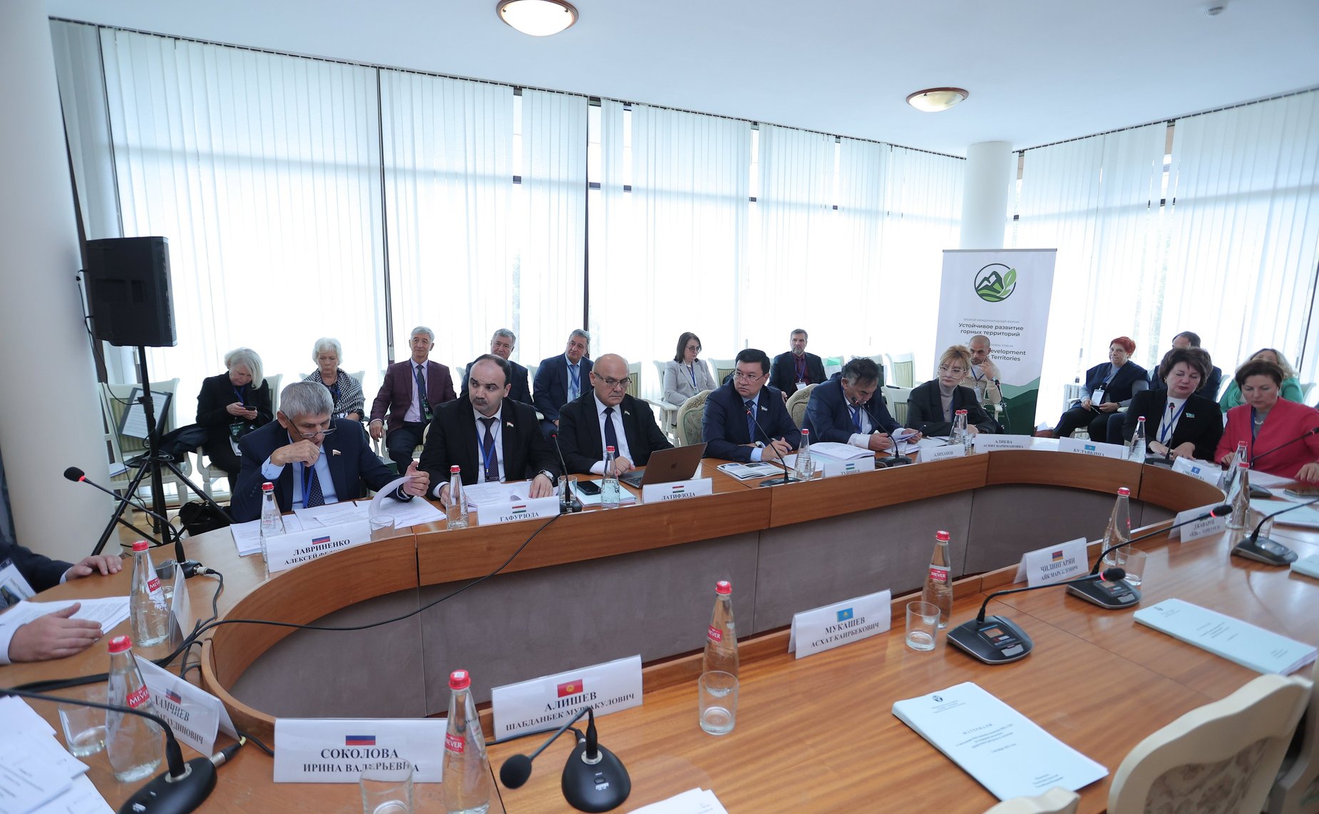 Заседание Постоянной комиссии МПА СНГ по аграрной политике, природным ресурсам и экологии (автор: Пресс-служба Министерства экономики и территориального развития Республики Дагестан)