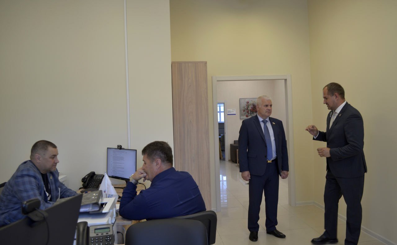 Сергей Мартынов посетил фонд «Защитники Отечества» в Йошкар-Оле