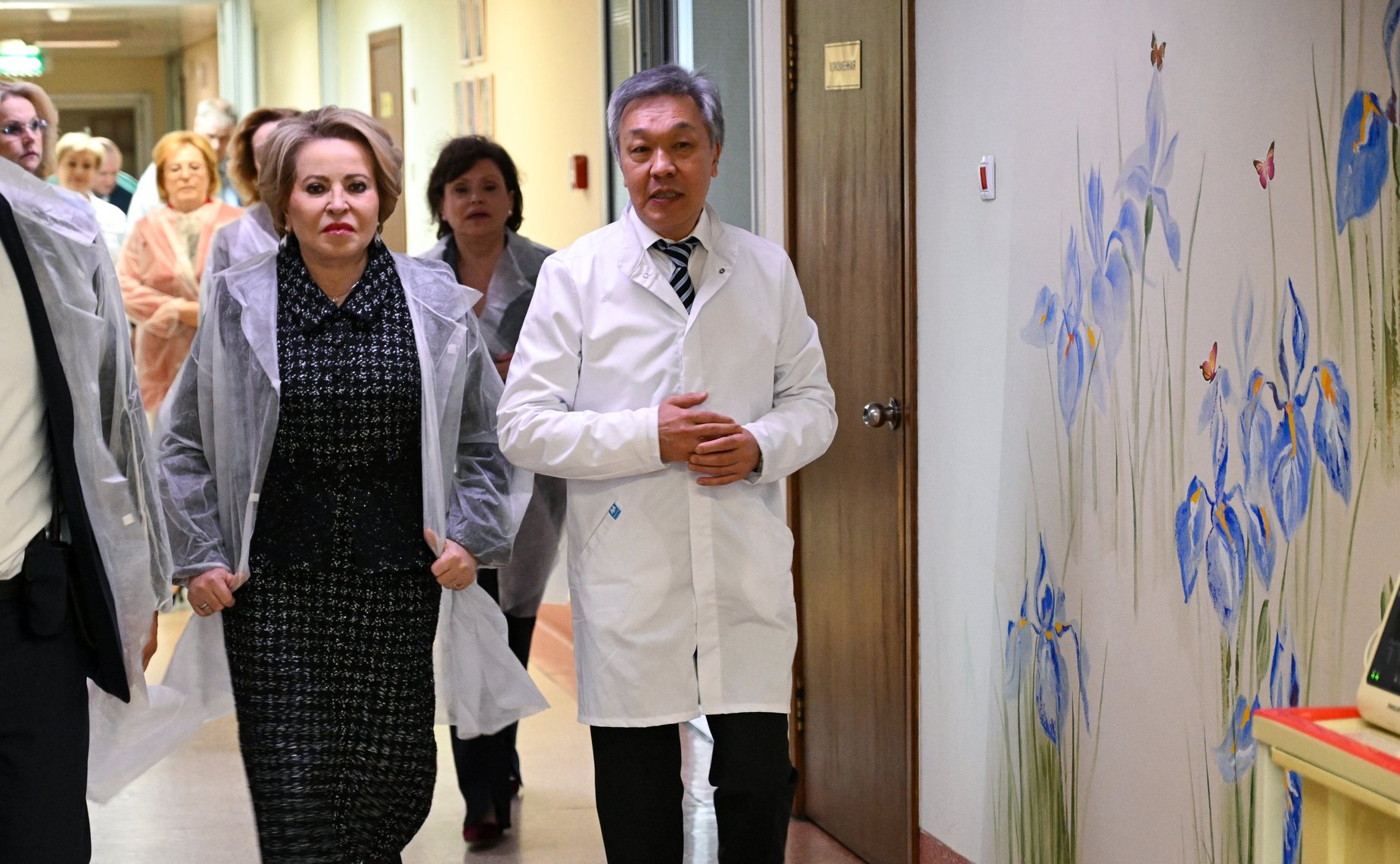 Валентина Матвиенко посетила Национальный медицинский исследовательский центр сердечно-сосудистой хирургии имени А.Н. Бакулева
