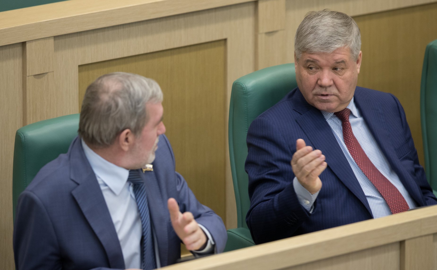 А. Ермаков и Ю. Неелов