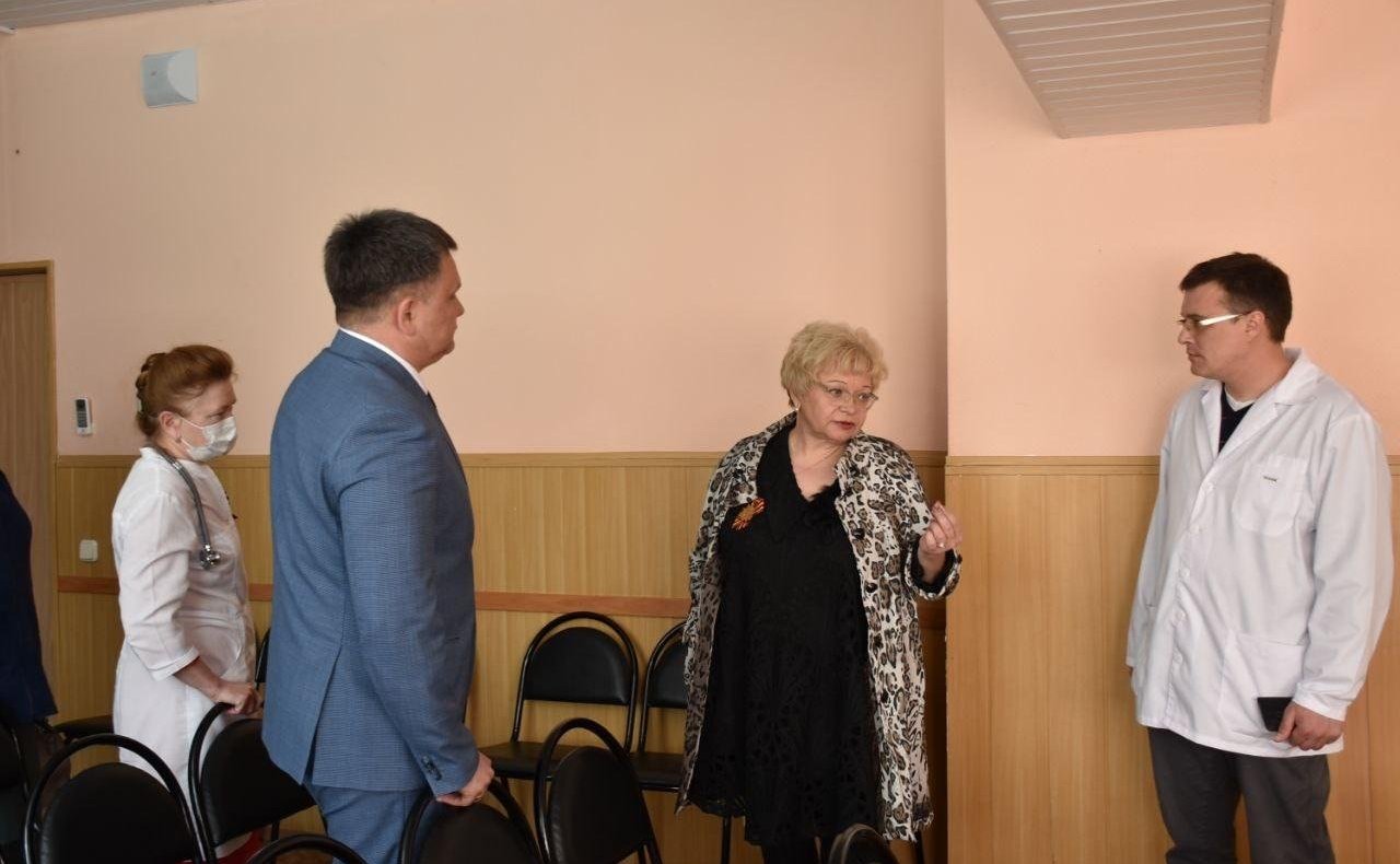 Оксана Хлякина посетила с рабочим визитом Становлянский район Липецкой области