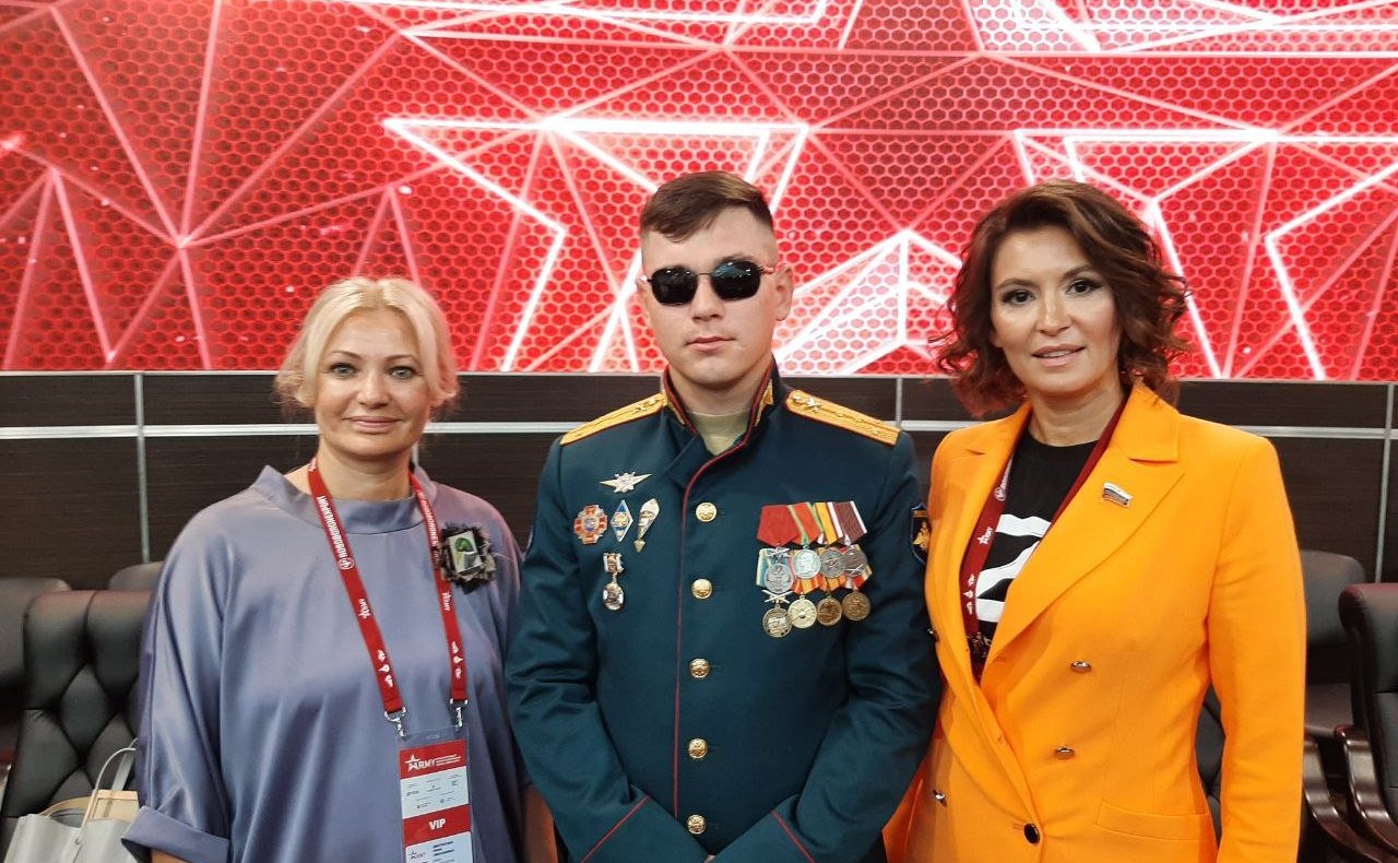 Маргарита Павлова выступила спикером конференции «Армия и общество. Стратегия ментальной безопасности»