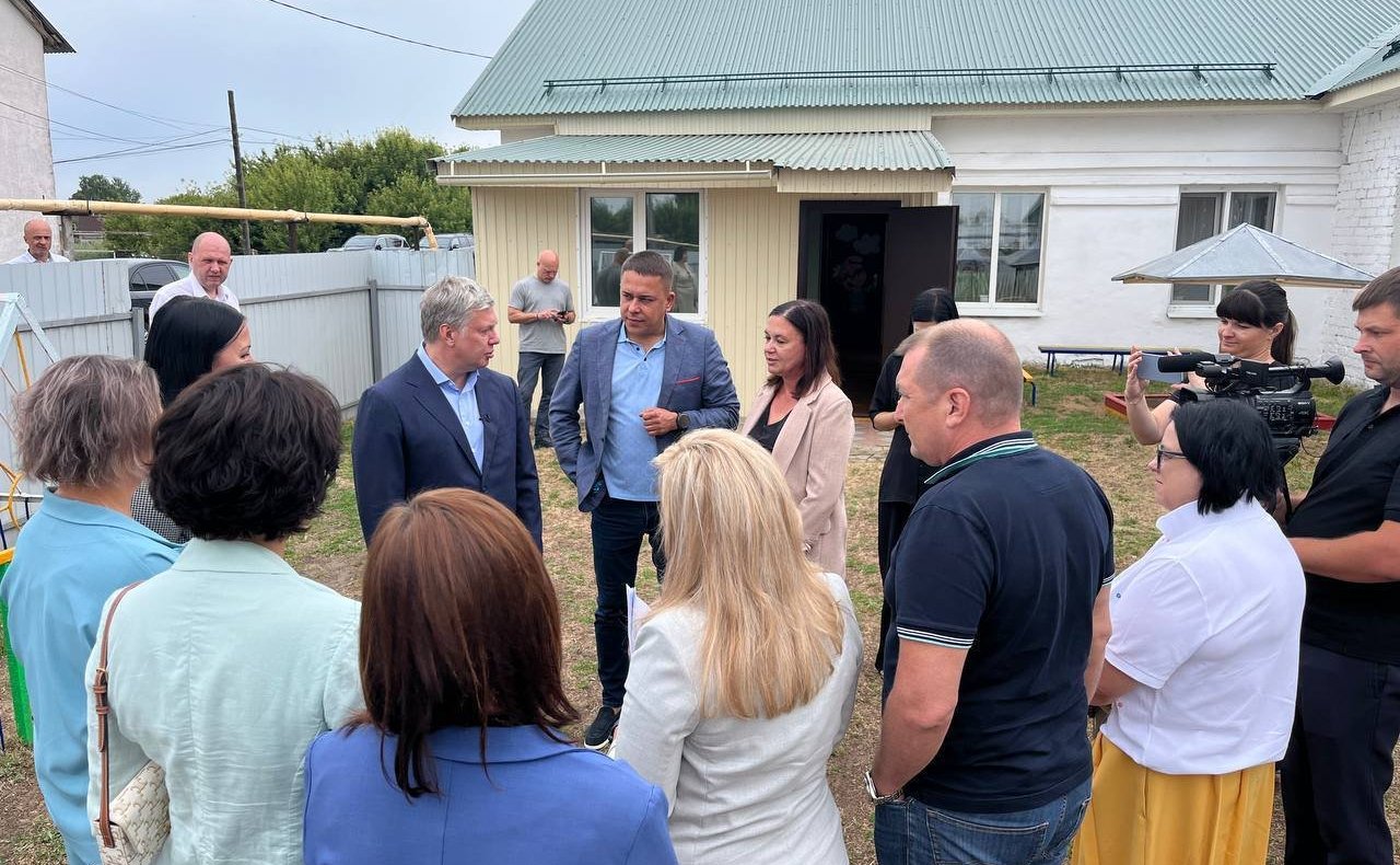 Айрат Гибатдинов вместе с губернатором Алексеем Русских совершил рабочую поездку в Старомайнский район Ульяновской области