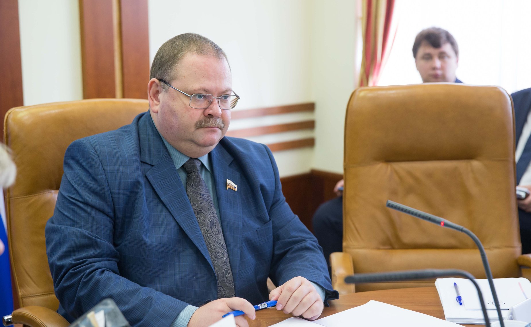 Олег Мельниченко