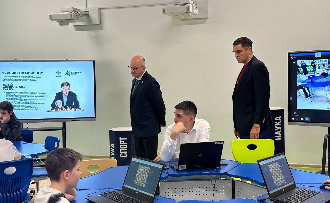 Олег Цепкин принял участие в сеансе одновременной онлайн-игры по шахматам