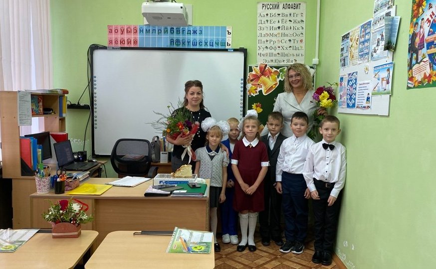 Наталия Косихина в День знаний посетила школы в Первомайском муниципальном районе Ярославской области