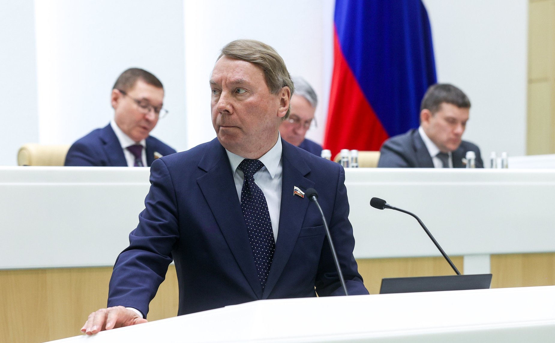 Владимир Кожин