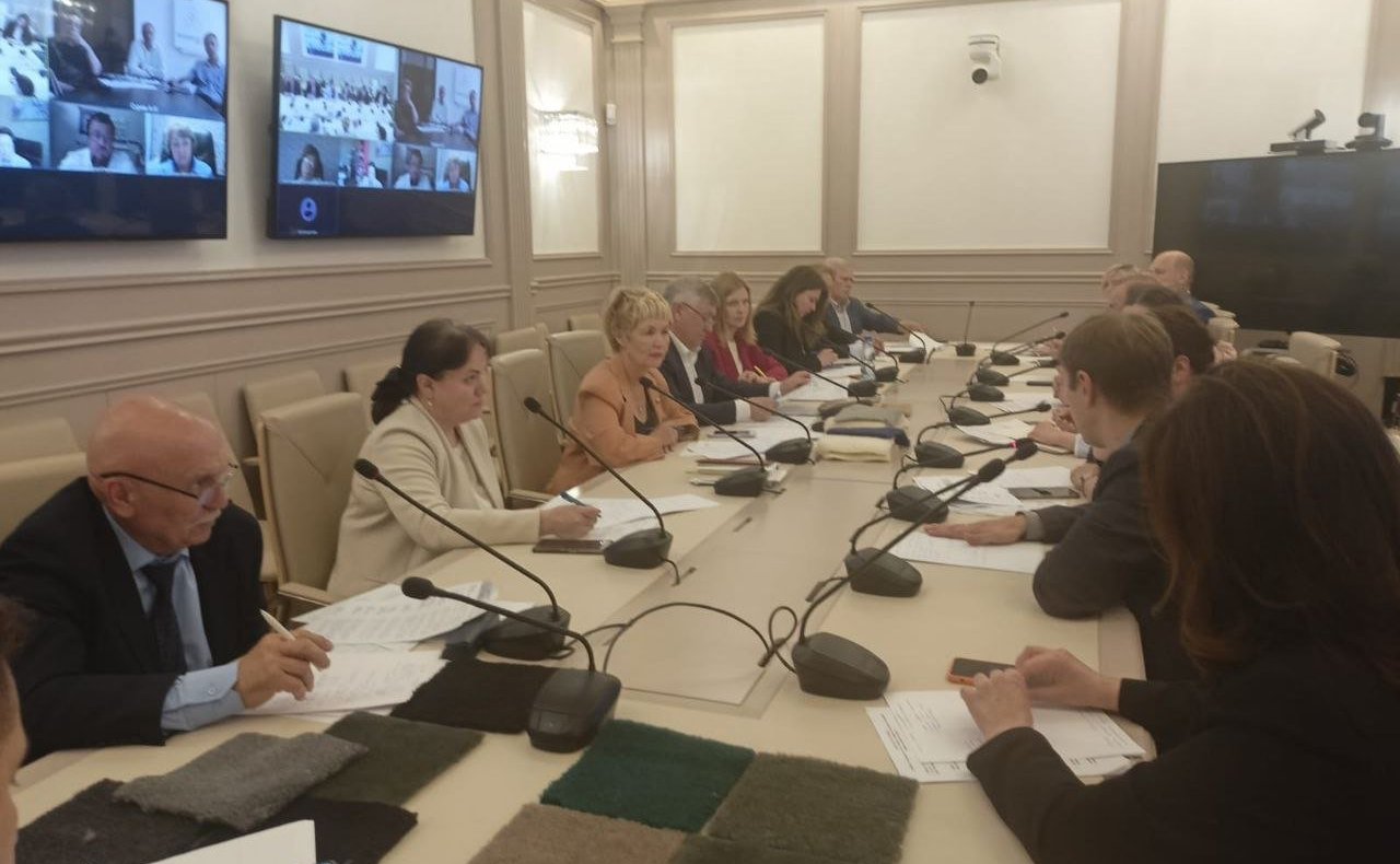 Сергей Михайлов провел рабочее совещание по научному и кадровому обеспечению комплексного развития шерстяной отрасли