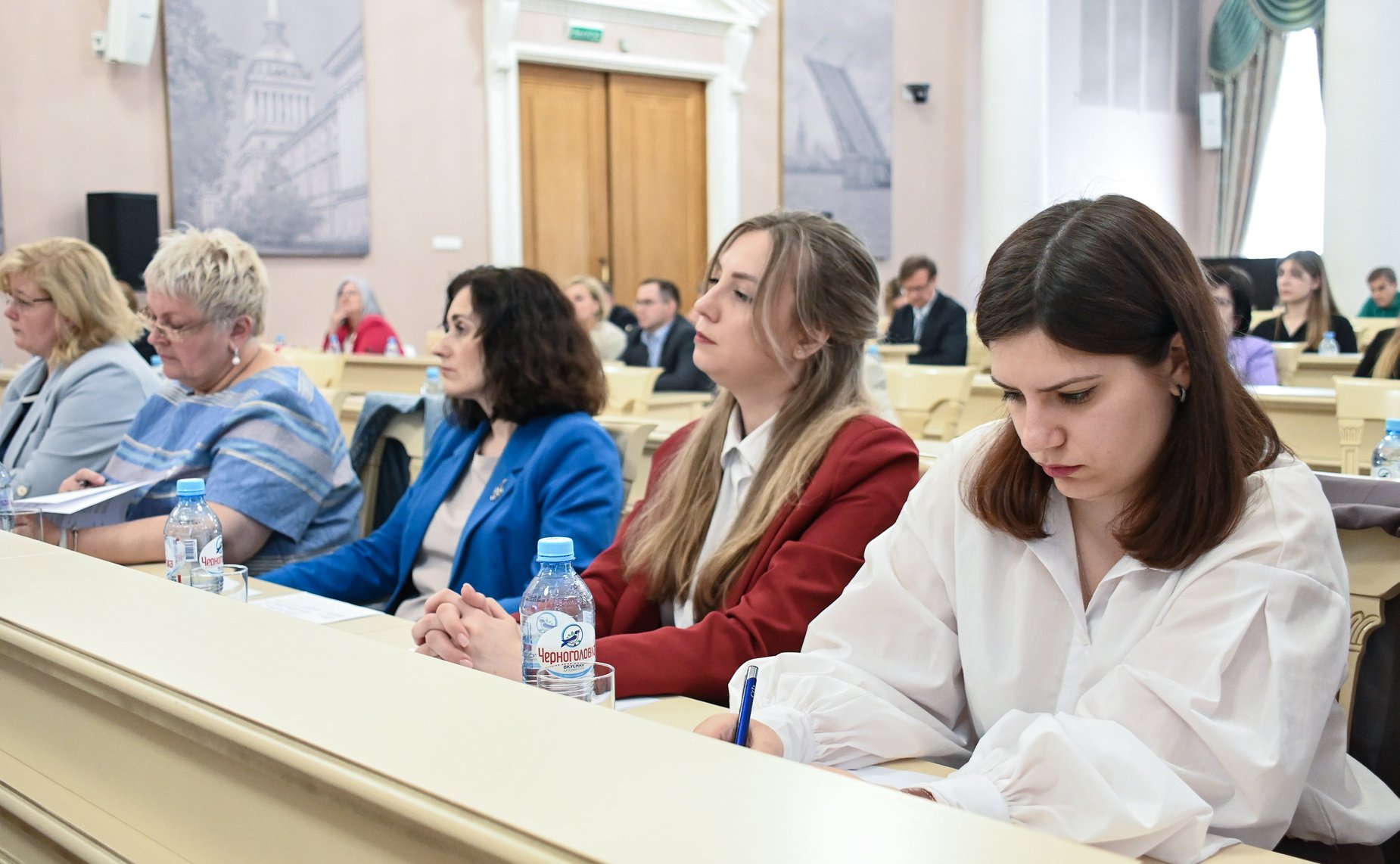 Круглый стол на тему «Применение модельного Налогового кодекса для государств – участников Содружества Независимых Государств и развитие национального законодательства в налоговой сфере»