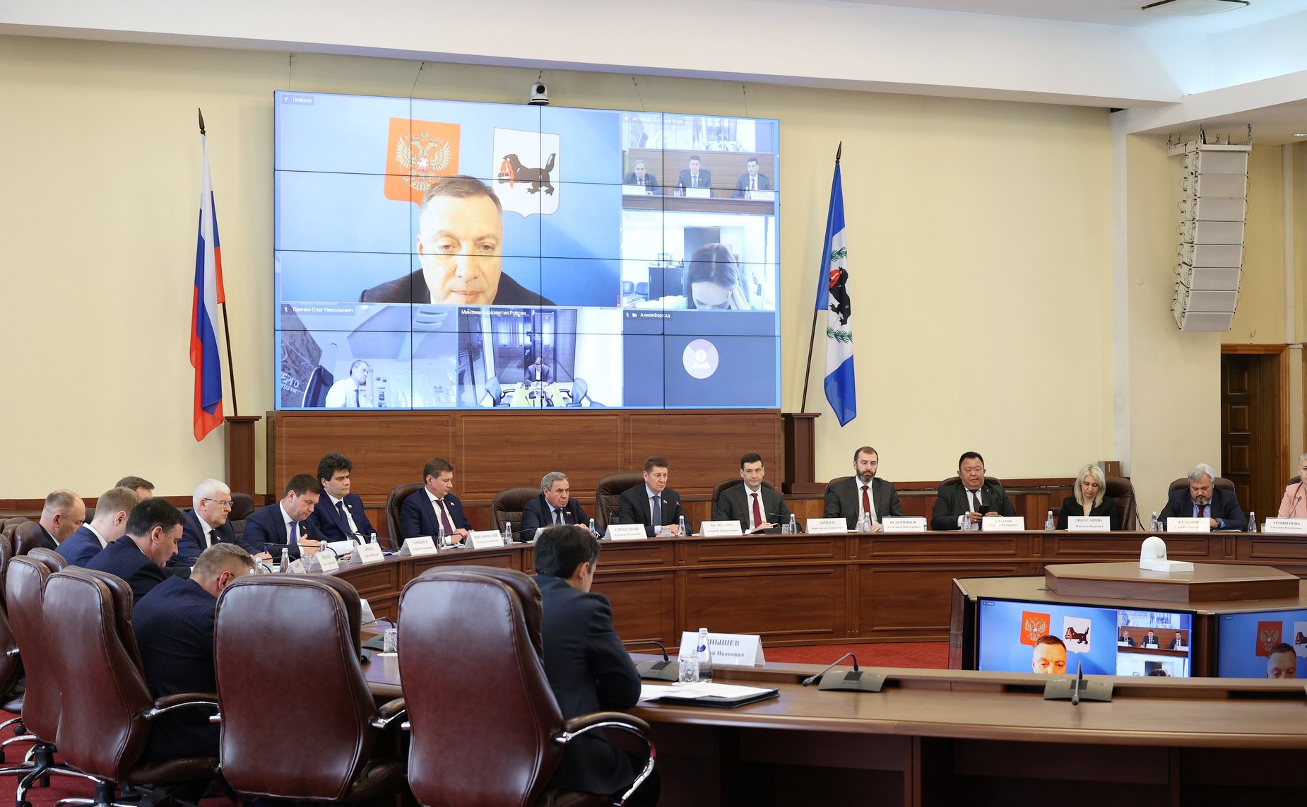 Сенаторы провели выездное совещание, посвященное реализации Постановления СФ о господдержке социально-экономического развития Иркутской области