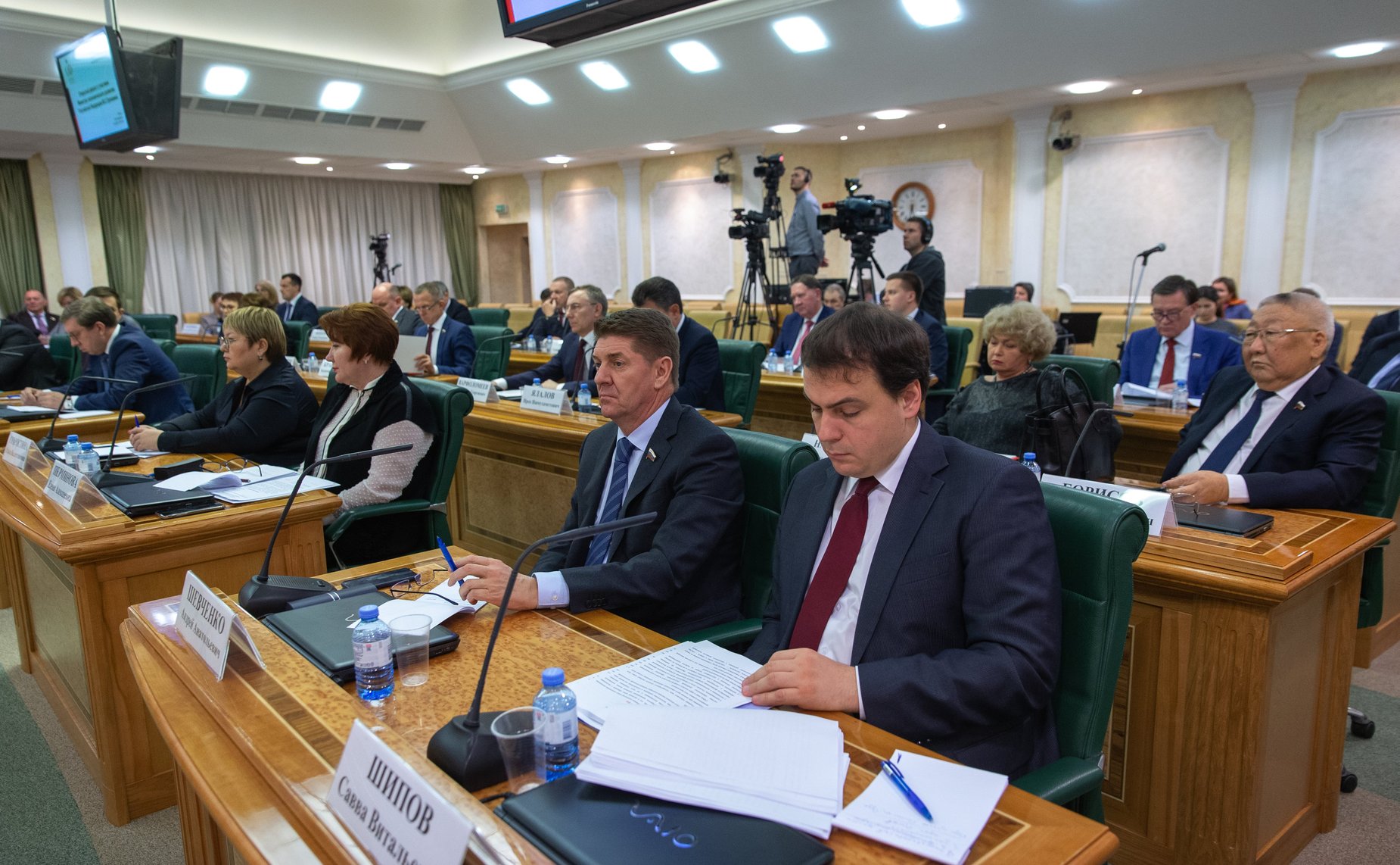 Открытый диалог с участием Министра экономического развития РФ М. Орешкина