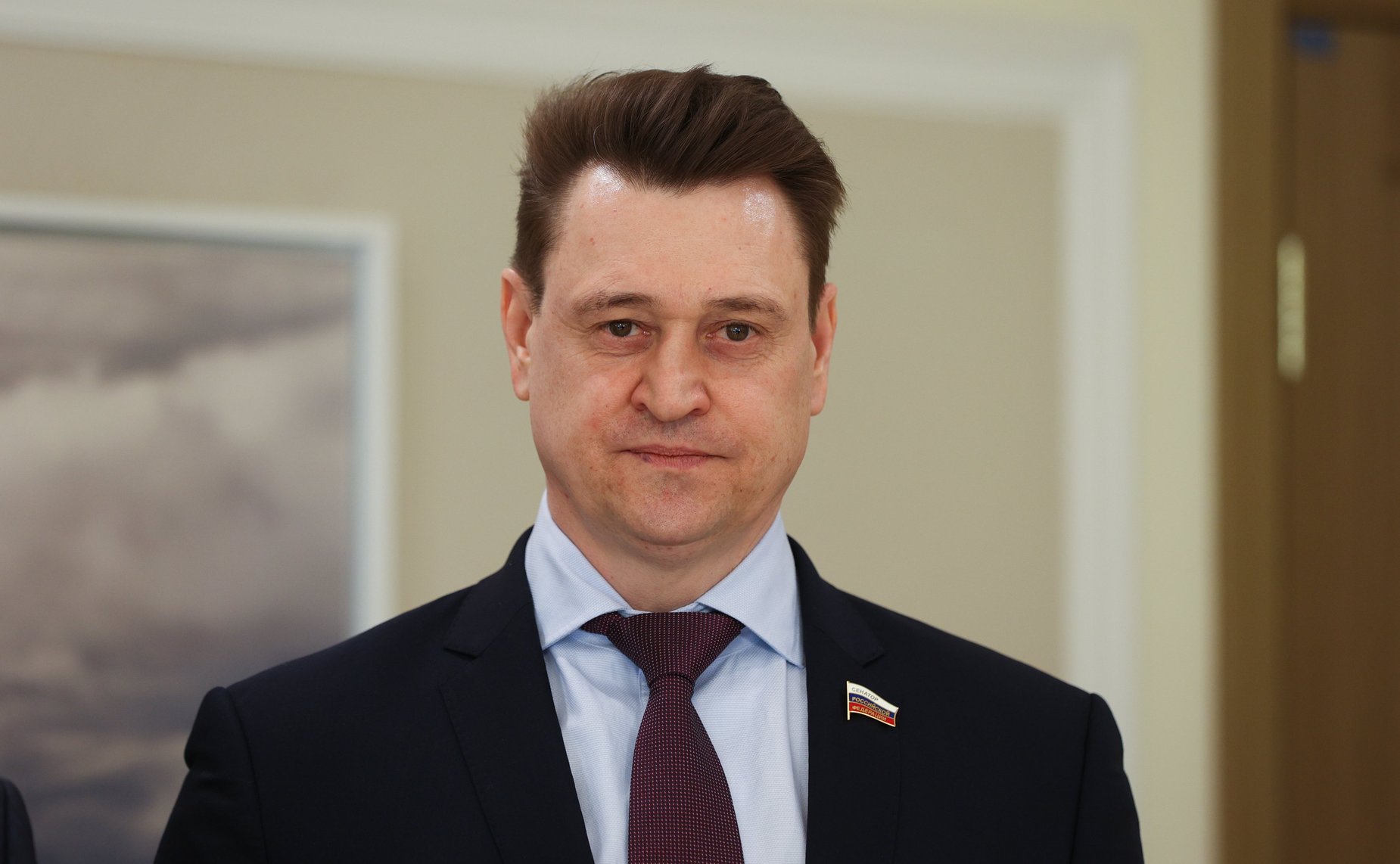 Олег Голов