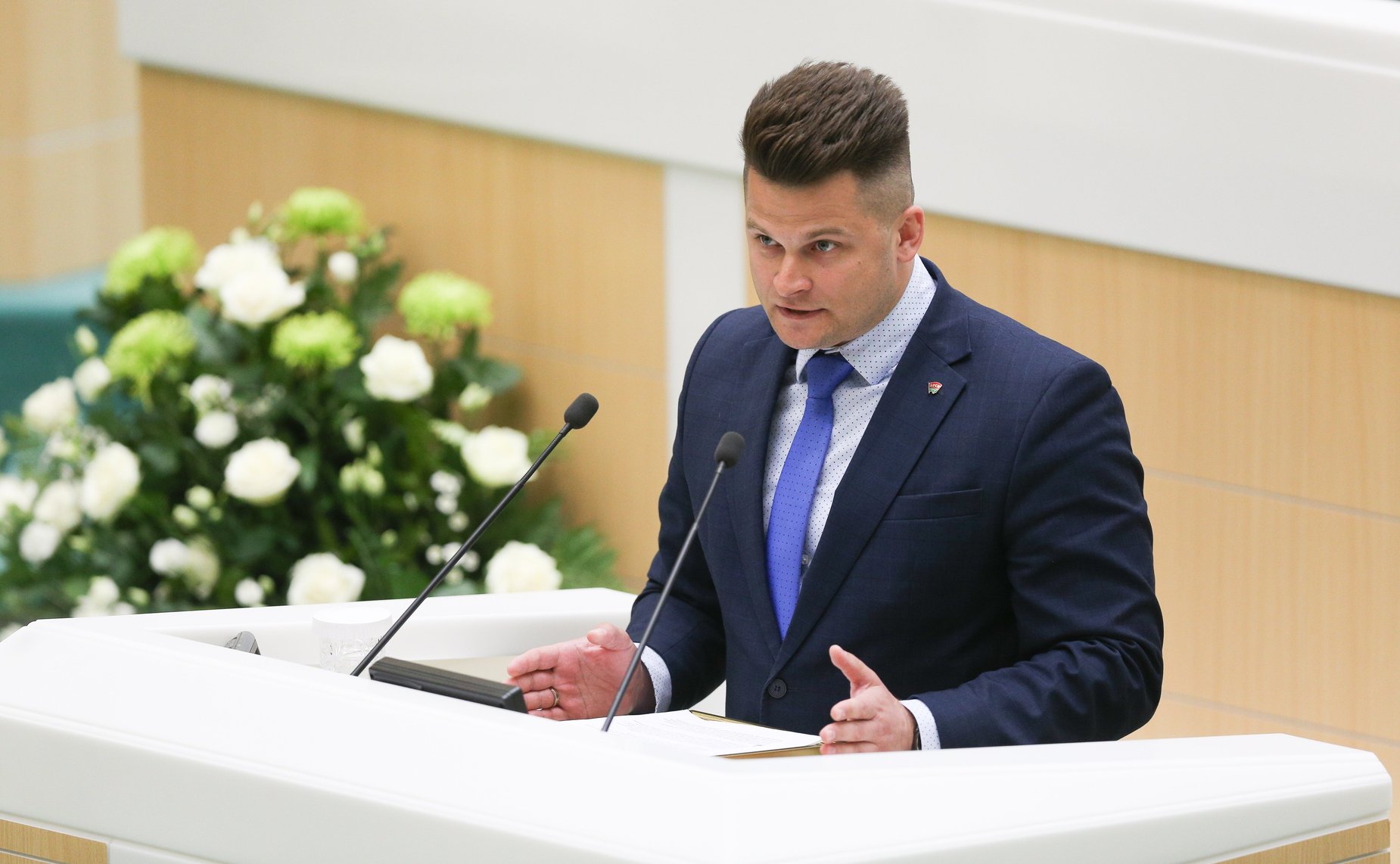 Пленарное заседание Форума молодых парламентариев: «Молодежь XXI века: сберегая наследие, развивая сотрудничество, приближая будущее»