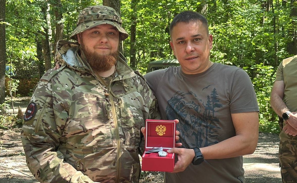 Айрат Гибатдинов посетил подразделения добровольческой бригады на Курско-Белгородском направлении