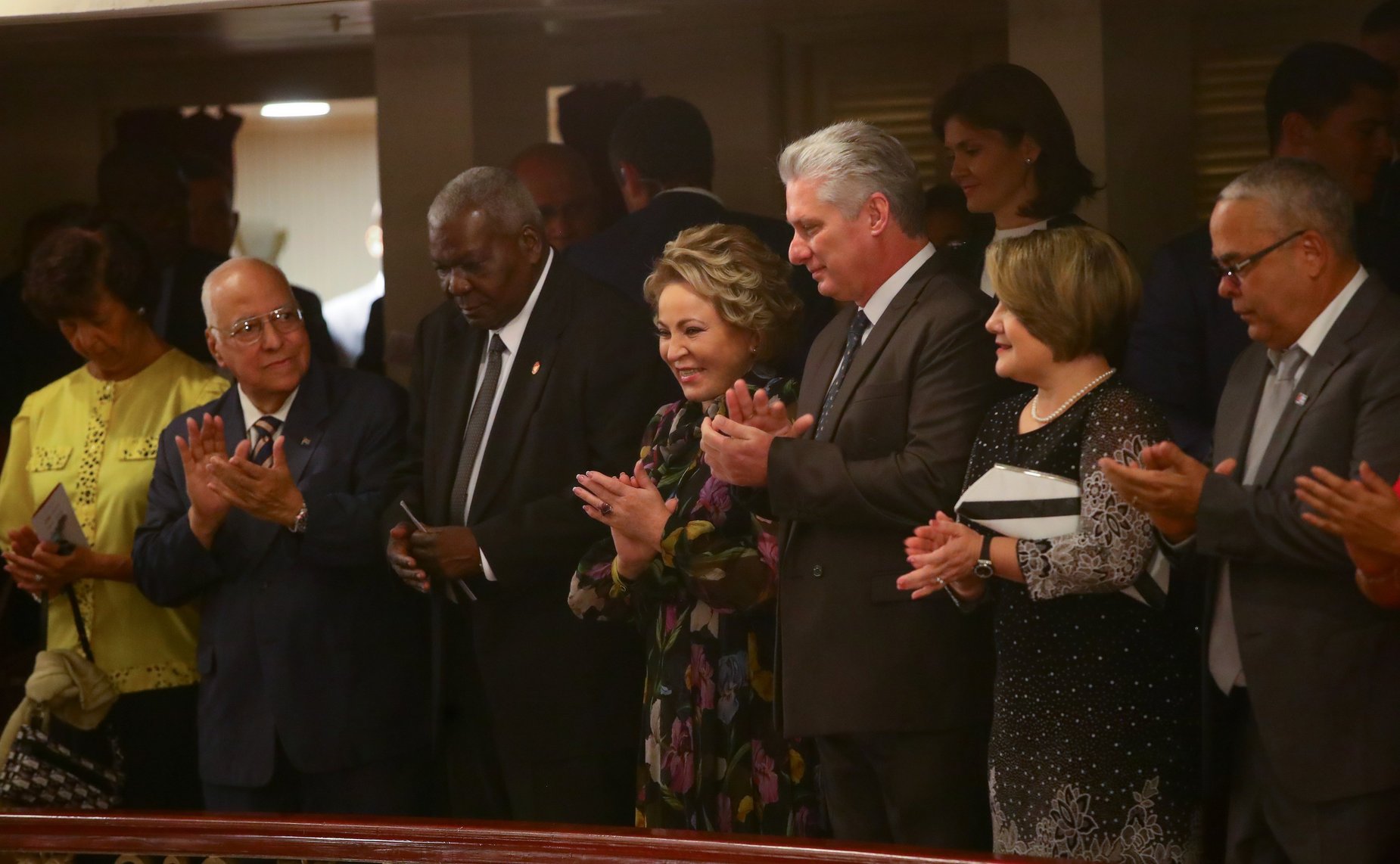 Председатель Совета Федерации Валентина Матвиенко и Президент Республики Куба Мигель Диас-Канель Бермудес на гала-концерте в Большом театре Гаваны имени Алисии Алонсо