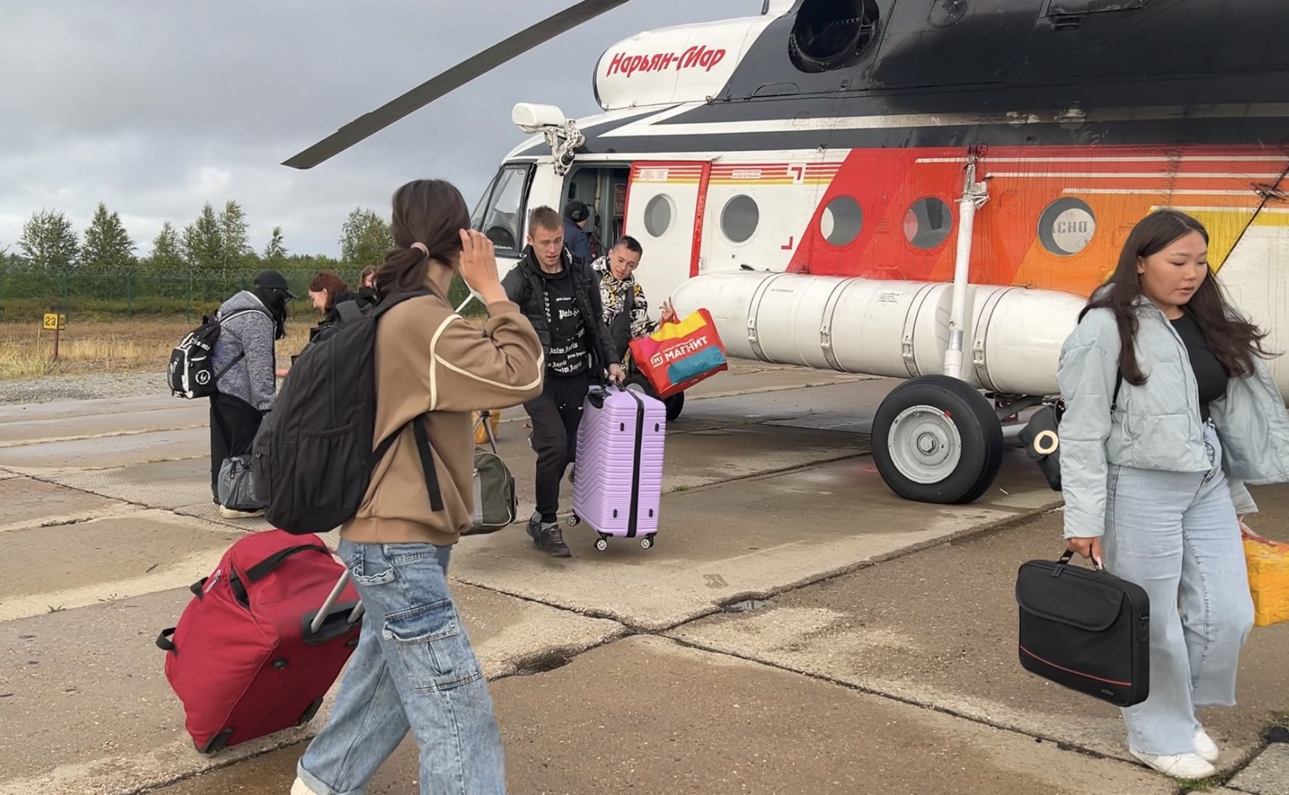 Александр Лутовинов оценил ход капитального ремонта сельской школы в Ненецком автономном округе