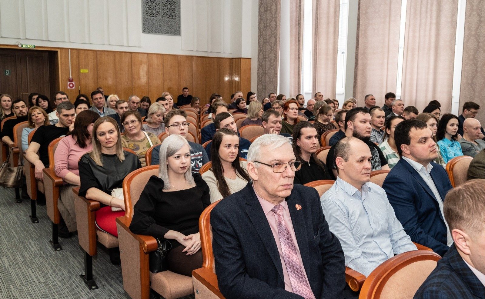Олег Цепкин провел встречу с руководством и сотрудниками Приборостроительного завода в городе Трехгорном Челябинской области