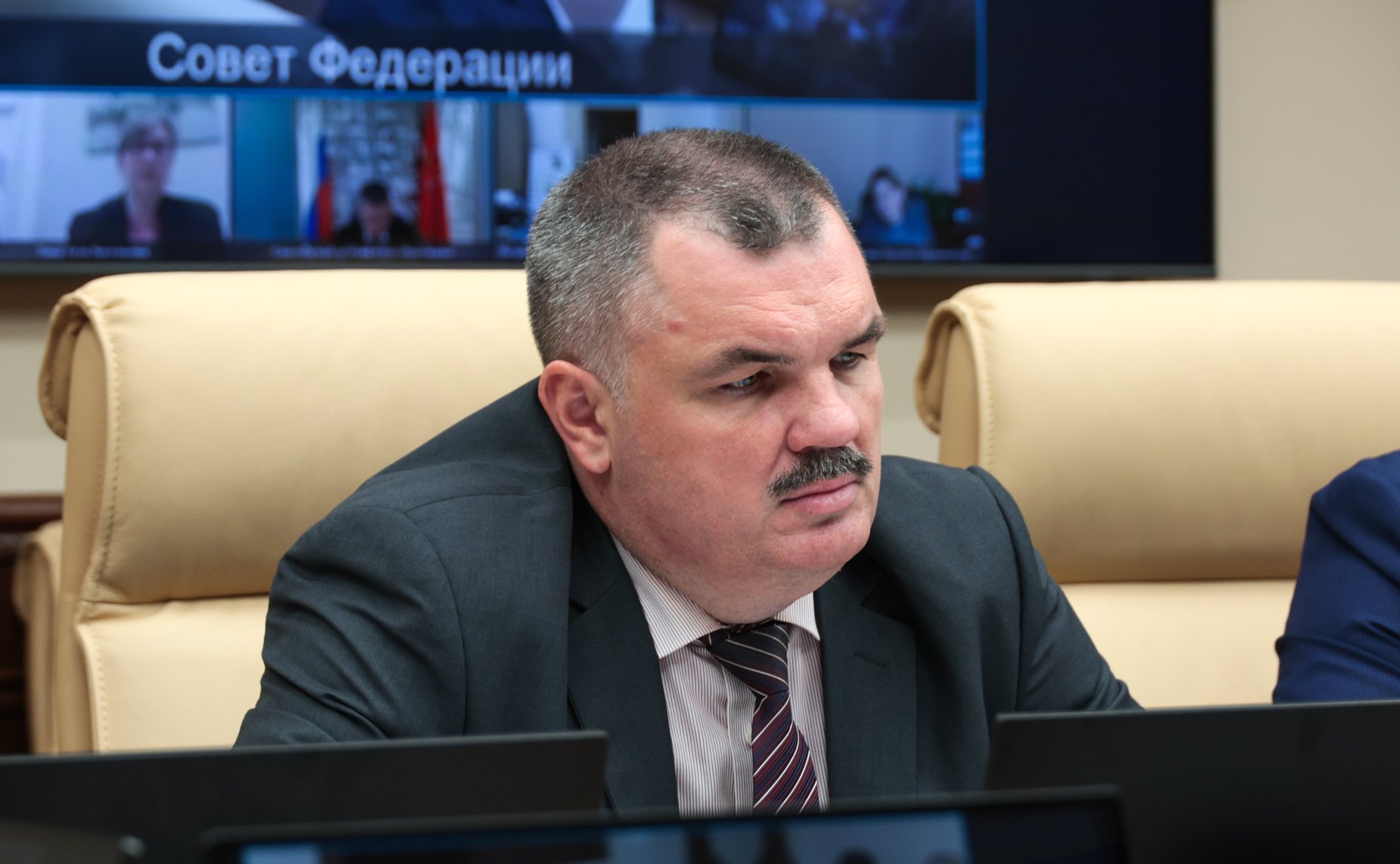 Совещание Комитета СФ по науке, образованию и культуре совместно с Комитетом СФ по экономической политике «Об организации в субъектах Российской Федерации перевозок детей школьными автобусами»