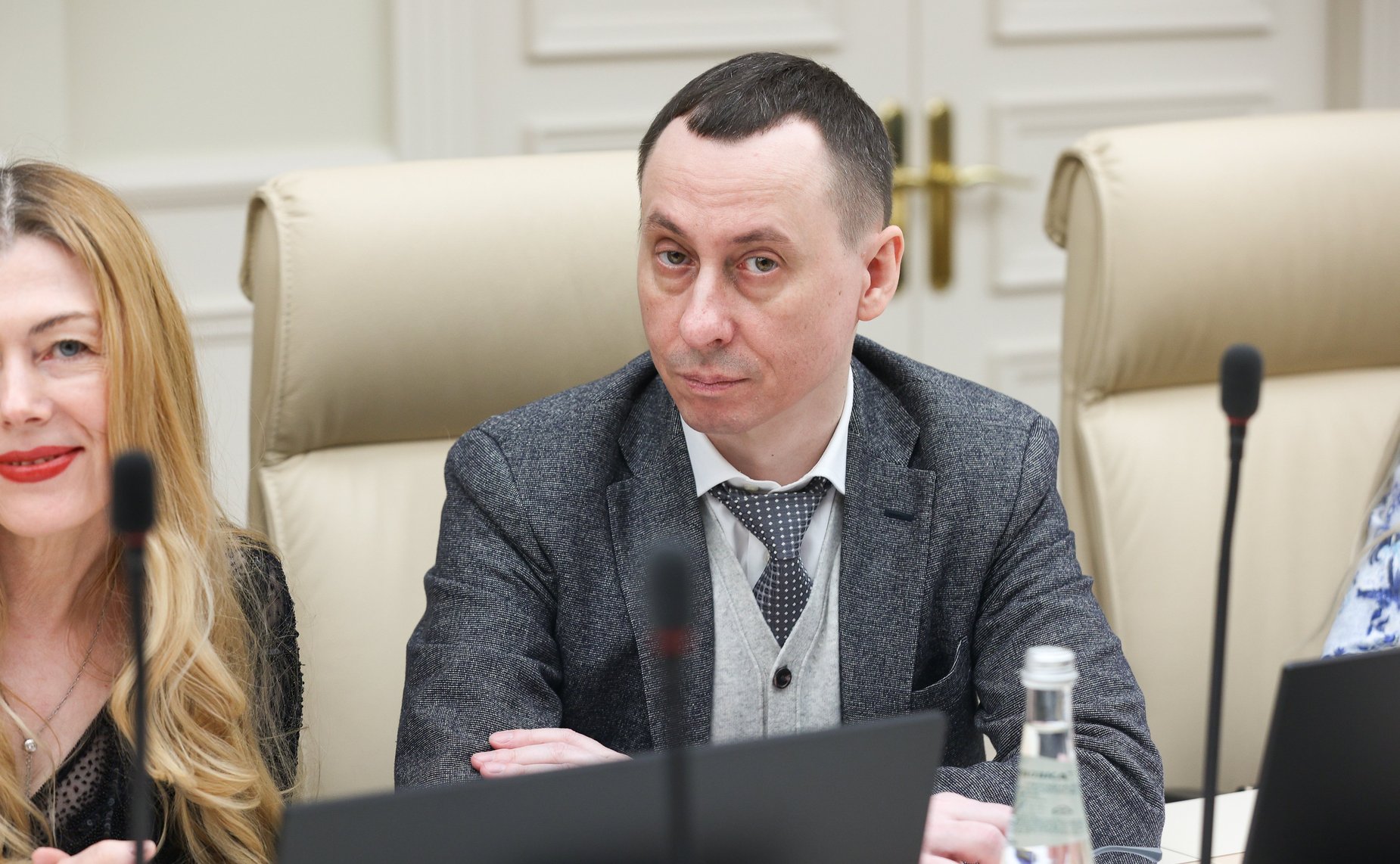 Заседание секции «Человеческий капитал как основной актив цифровой экономики» на тему «Синергия бизнеса и государства в развитии человеческого капитала цифровой экономики»