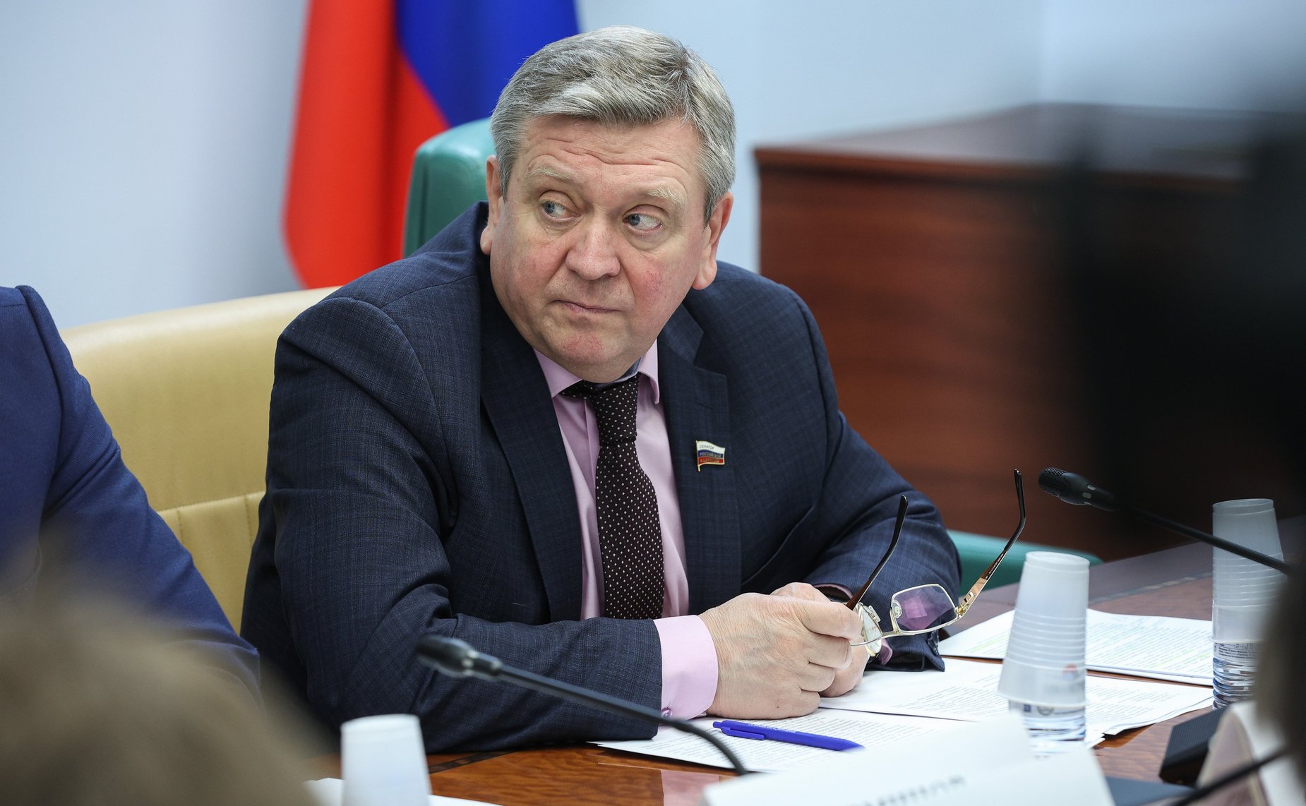 Александр Лутовинов