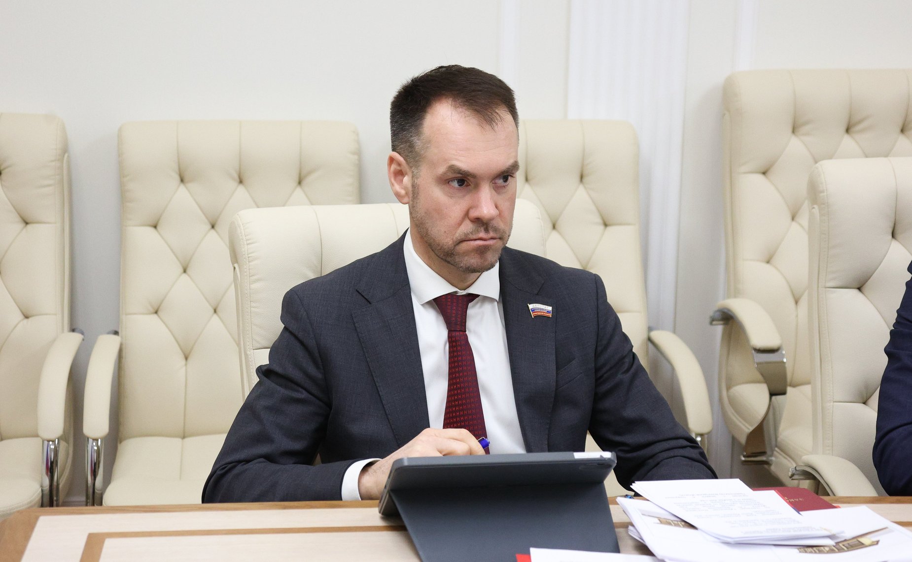 Заместитель Председателя СФ Юрий Воробьев провел совещание по вопросам развития экологического туризма на примере Национального парка «Русский Север»