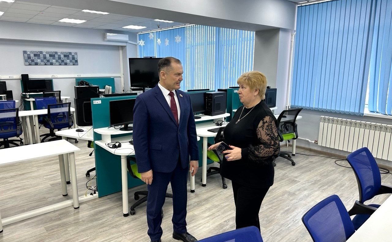 Игорь Мурог принял участие в открытии регионального этапа чемпионата «Профессионалы» по компетенции «Ремонт и обслуживание легковых автомобилей»