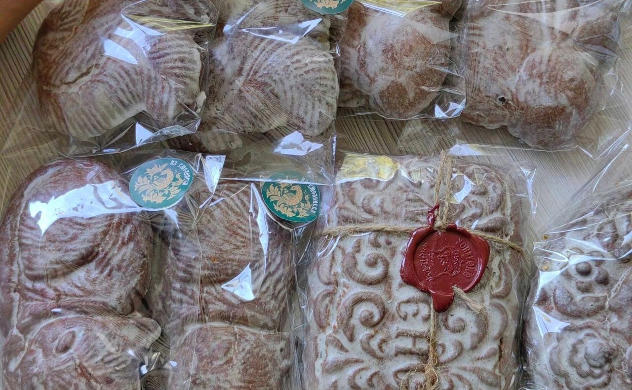 Артем Малащенков провел встречу с предпринимателем Ириной Демьяновой, которая подала заявку в Роспатент для регистрации регионального бренда