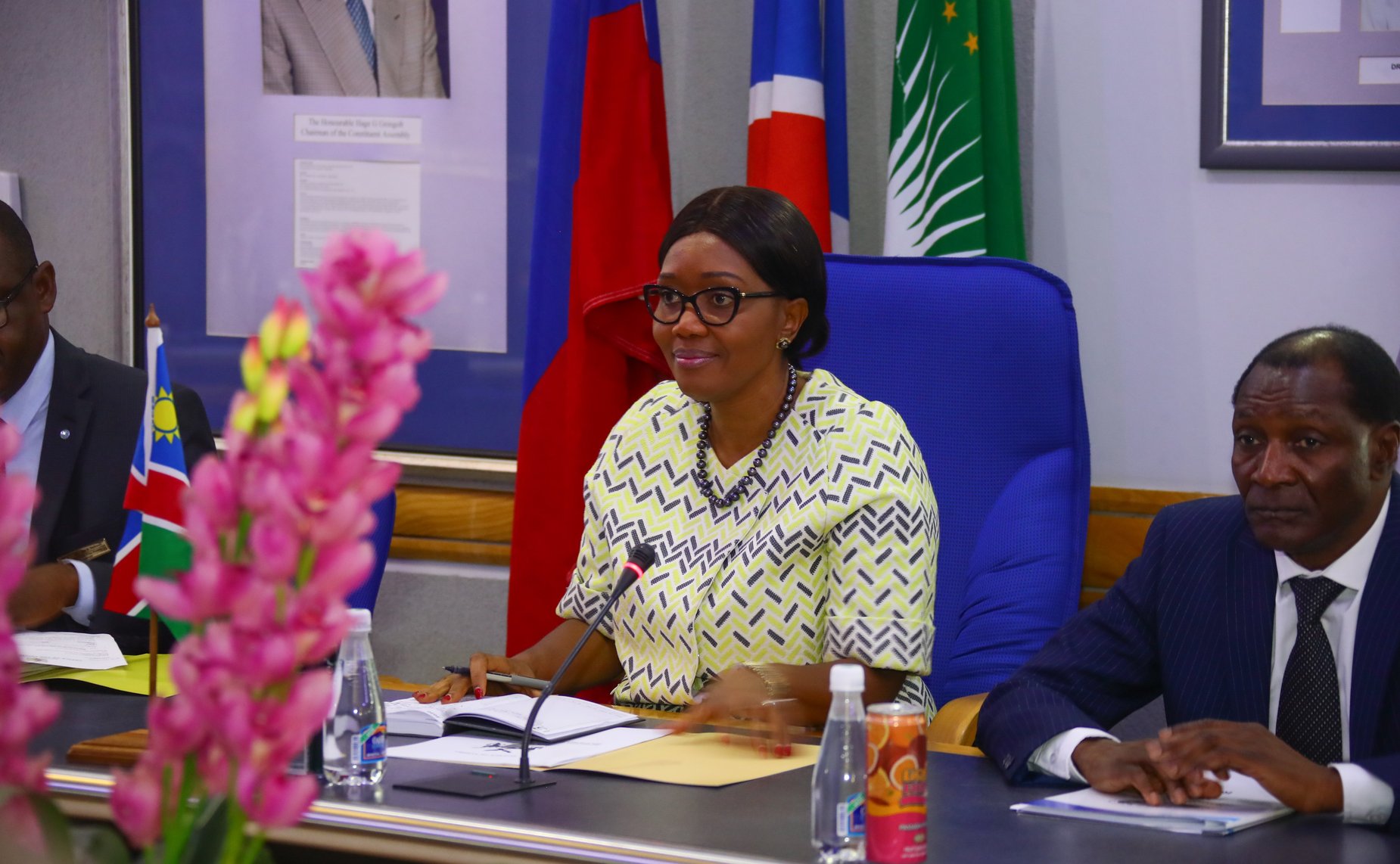 Премьер-министр Намибии С. Куугонгельва-Амадила