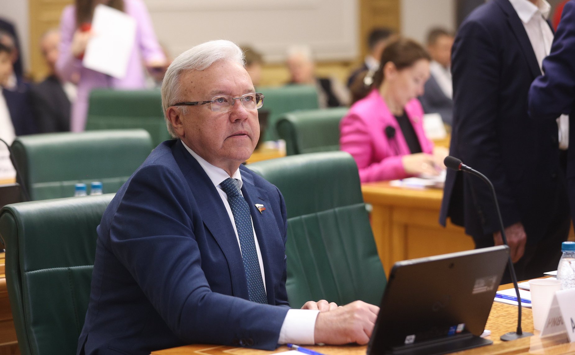 Александр Усс