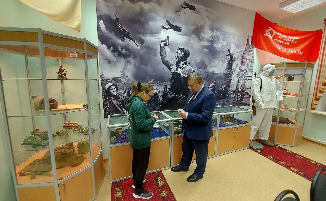 Денис Гусев побывал в посёлке Красное муниципального образования «Приморско-Куйский сельсовет» Заполярного района Ненецкого АО