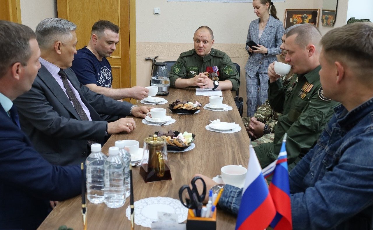 Юрий Валяев провел встречу с руководством Ассоциации ветеранов СВО по региону