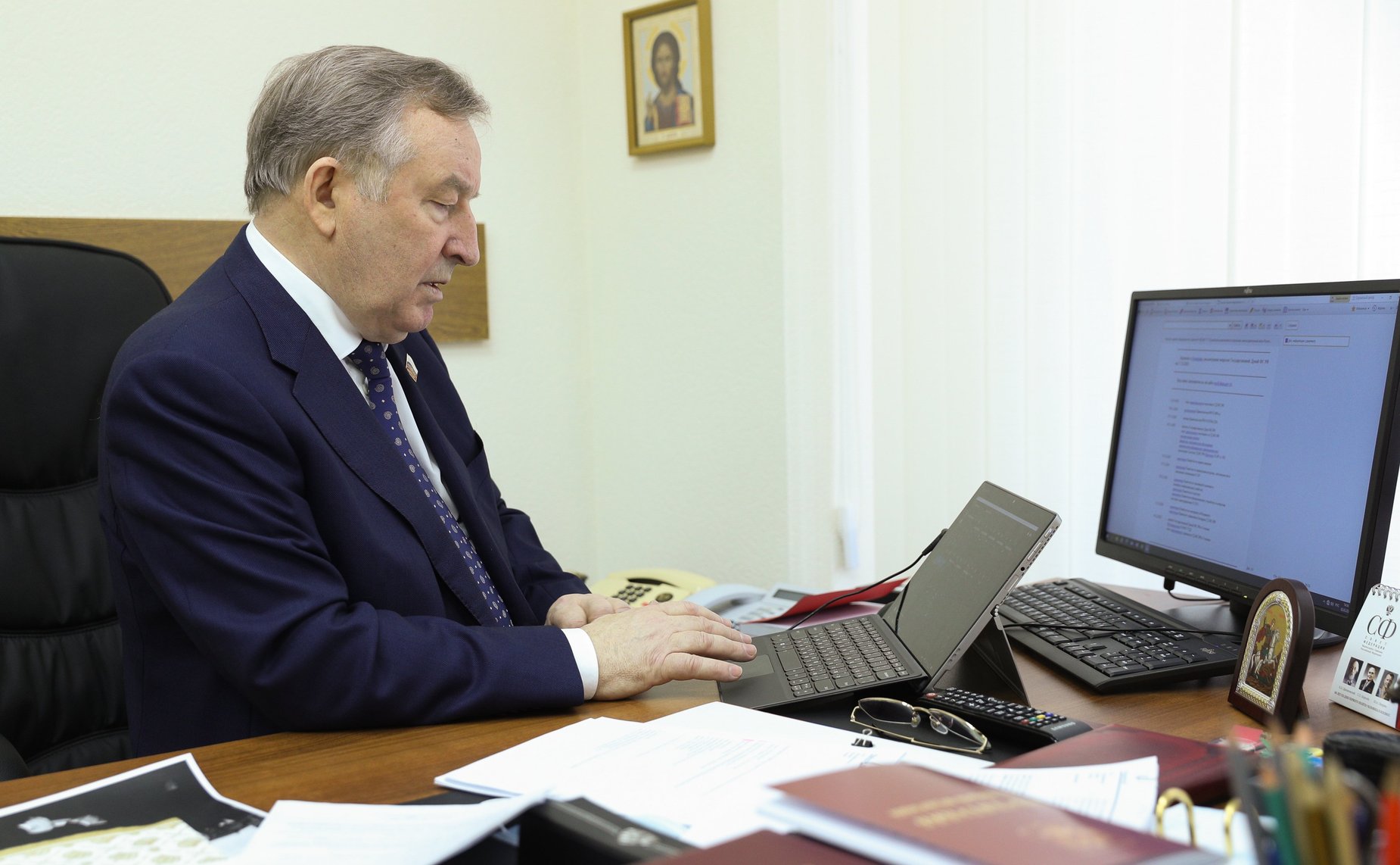 Сенаторы РФ приняли участие в заседании постоянной комиссии ПА ОДКБ по социально-экономическим и правовым вопросам
