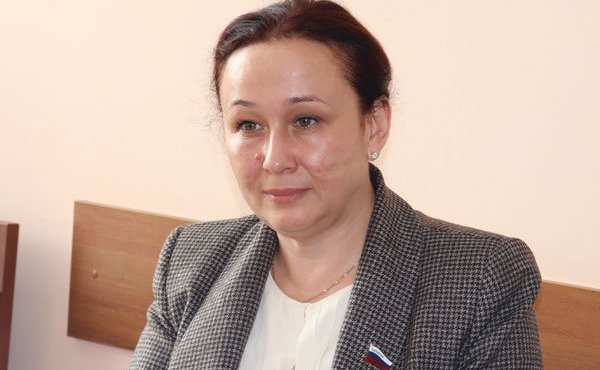 Ирина Петина провела круглый стол на тему «Выполнение социальных обязательств государства в условиях санкционного давления и запуск эффективных механизмов поддержки граждан»