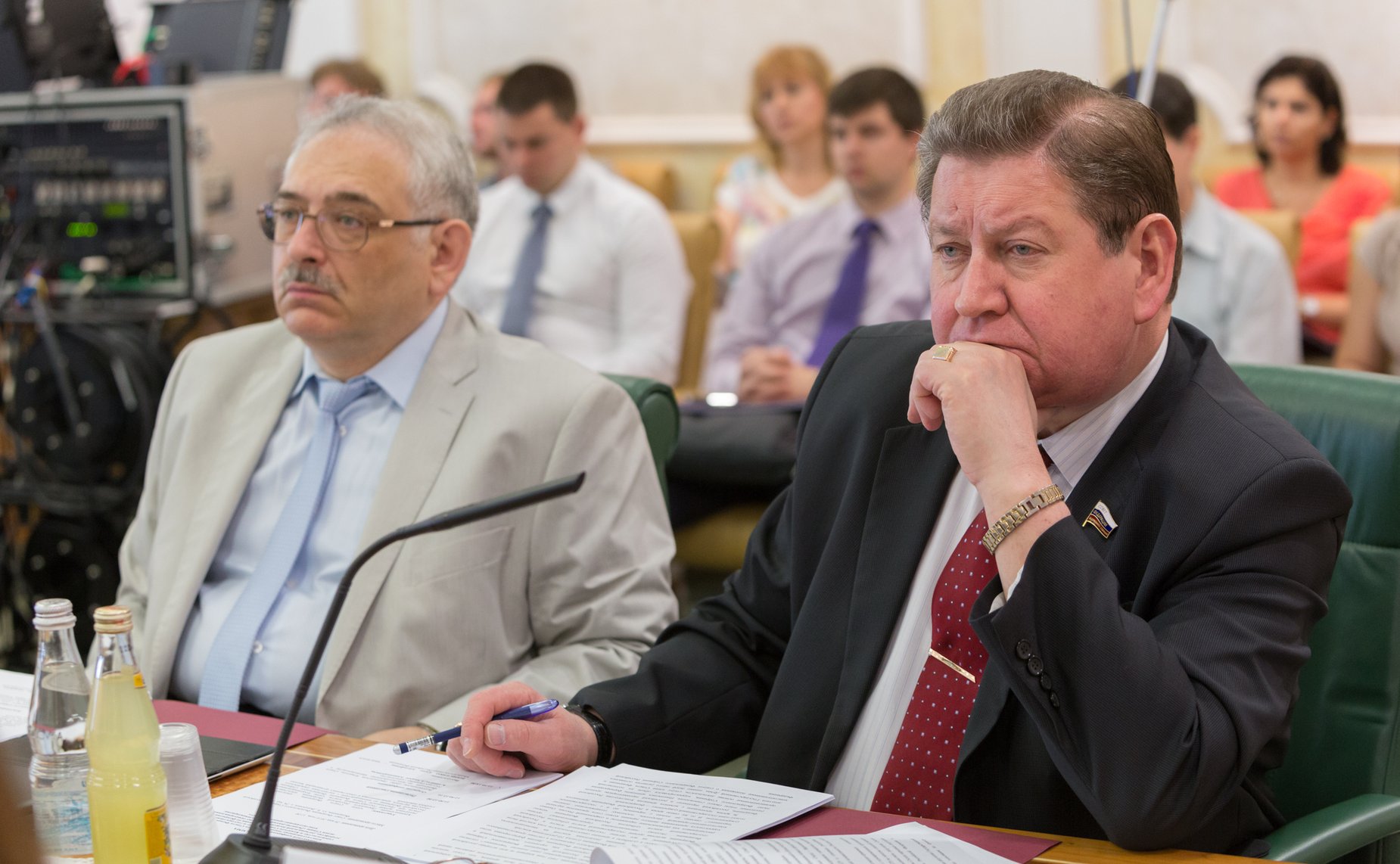 В. Литюшкин Конференция на тему «Развитие российского парламентаризма: конституционно-правовой аспект» 8