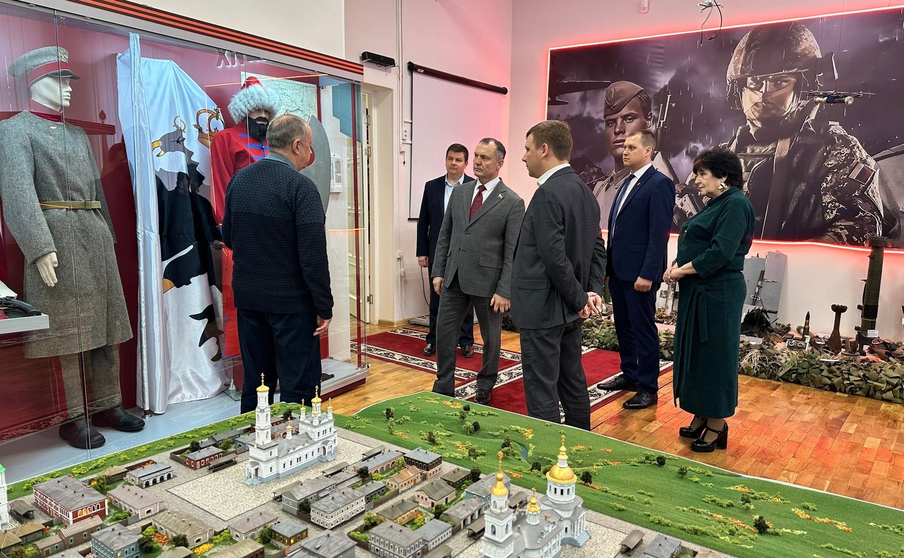 Игорь Мурог посетил новую детскую школу искусств в Рязанской области