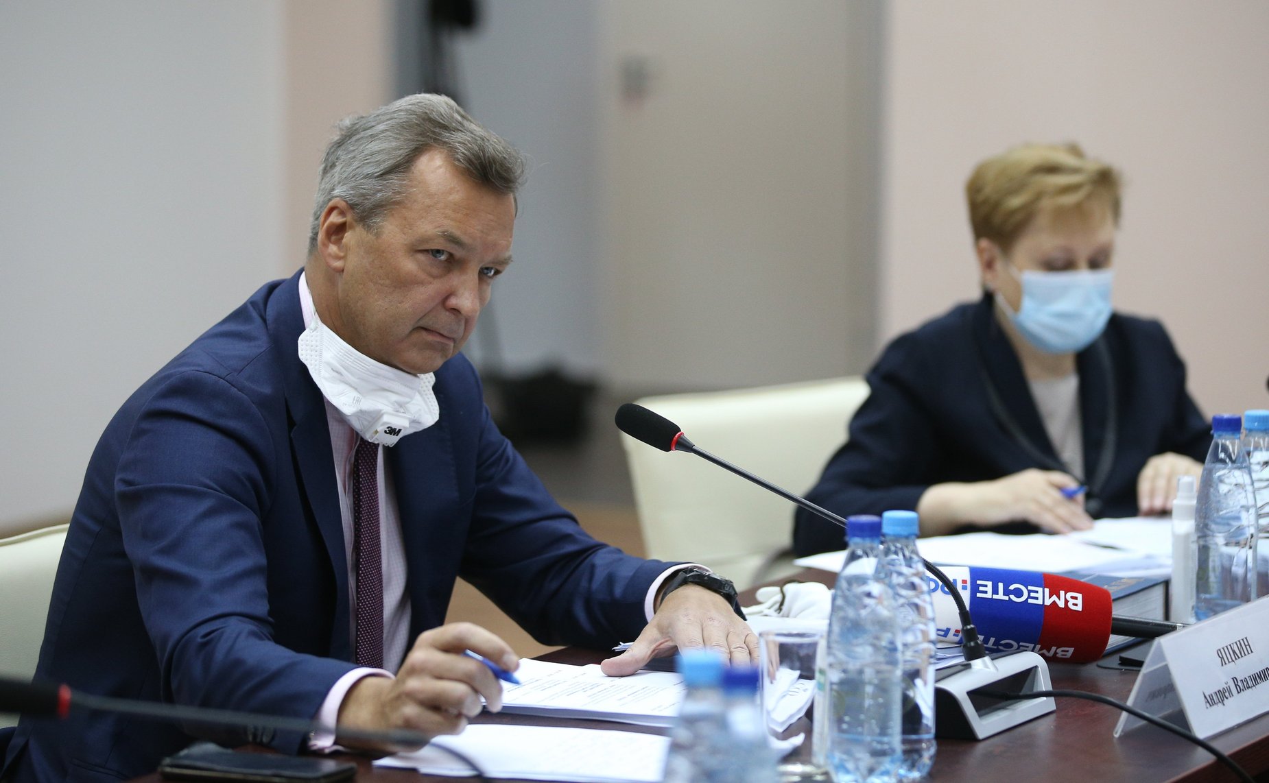 Парламентские слушания на тему «О мерах по противодействию незаконному обороту упакованной питьевой воды, включая природную минеральную воду»