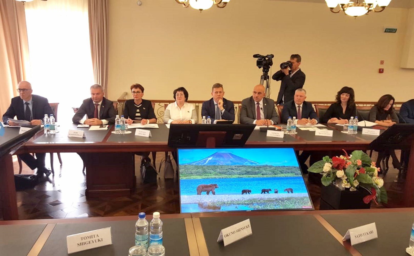 Заседание членов группы по сотрудничеству Совета Федерации с парламентом Японии, представителями Парламентской ассоциации японо-российской дружбы