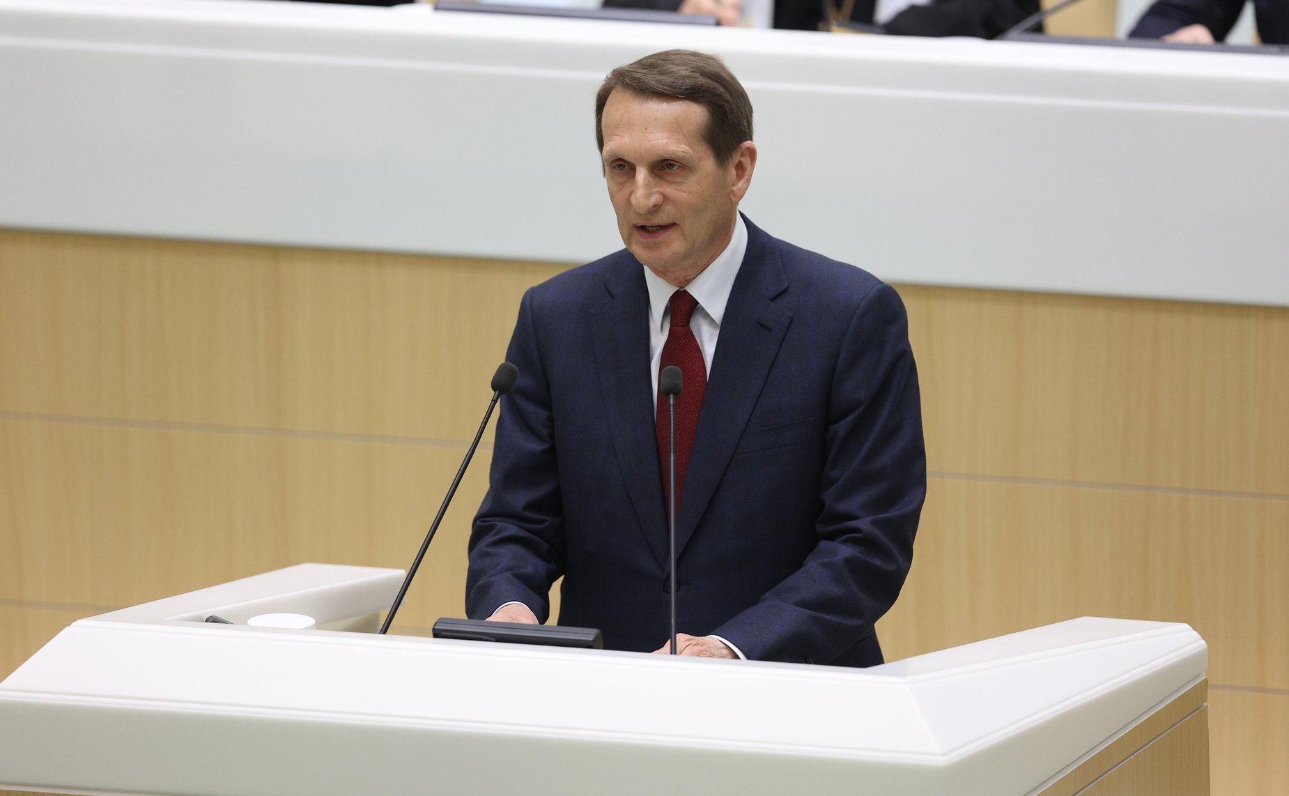 Пленарное заседание Х Парламентских встреч в рамках ХХХ Международных образовательных чтений «К 350-летию со дня рождения Петра I: секулярный мир и религиозность»