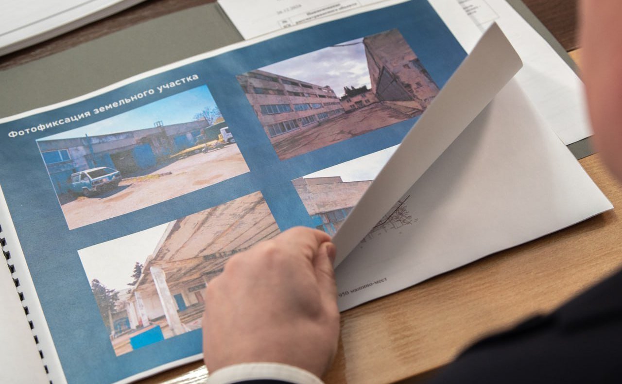 Екатерина Алтабаева приняла участие в заседании градостроительного совета, которое провел губернатор Севастополя Михаил Развожаев