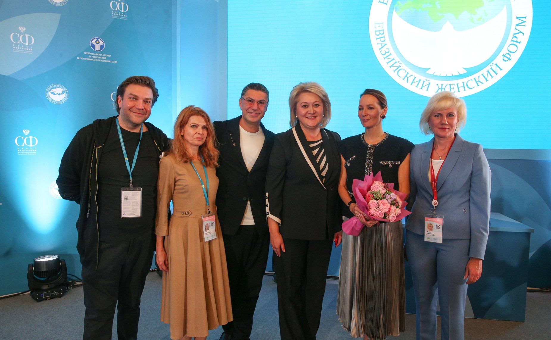 Валентина Матвиенко приняла участие в церемонии награждения лауреатов премии «Общественное признание»