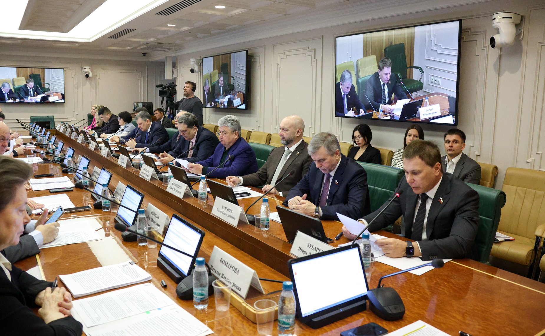Заседание Комитета Совета Федерации по аграрно-продовольственной политике и природопользованию