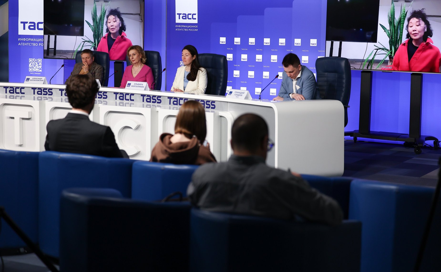 Пресс-конференция, посвященная Международному форуму креативных индустрий «Создано на Дальнем Востоке: от контента – к капиталу»