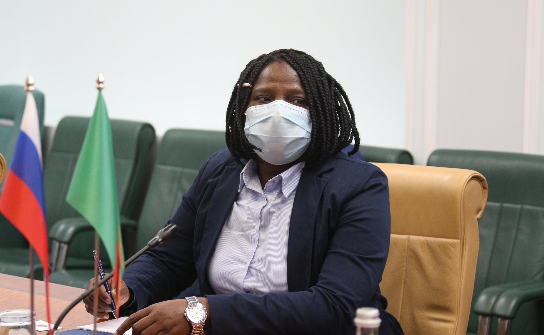 Константин Косачев провел встречу с Чрезвычайным и Полномочным Послом Республики Замбии в РФ