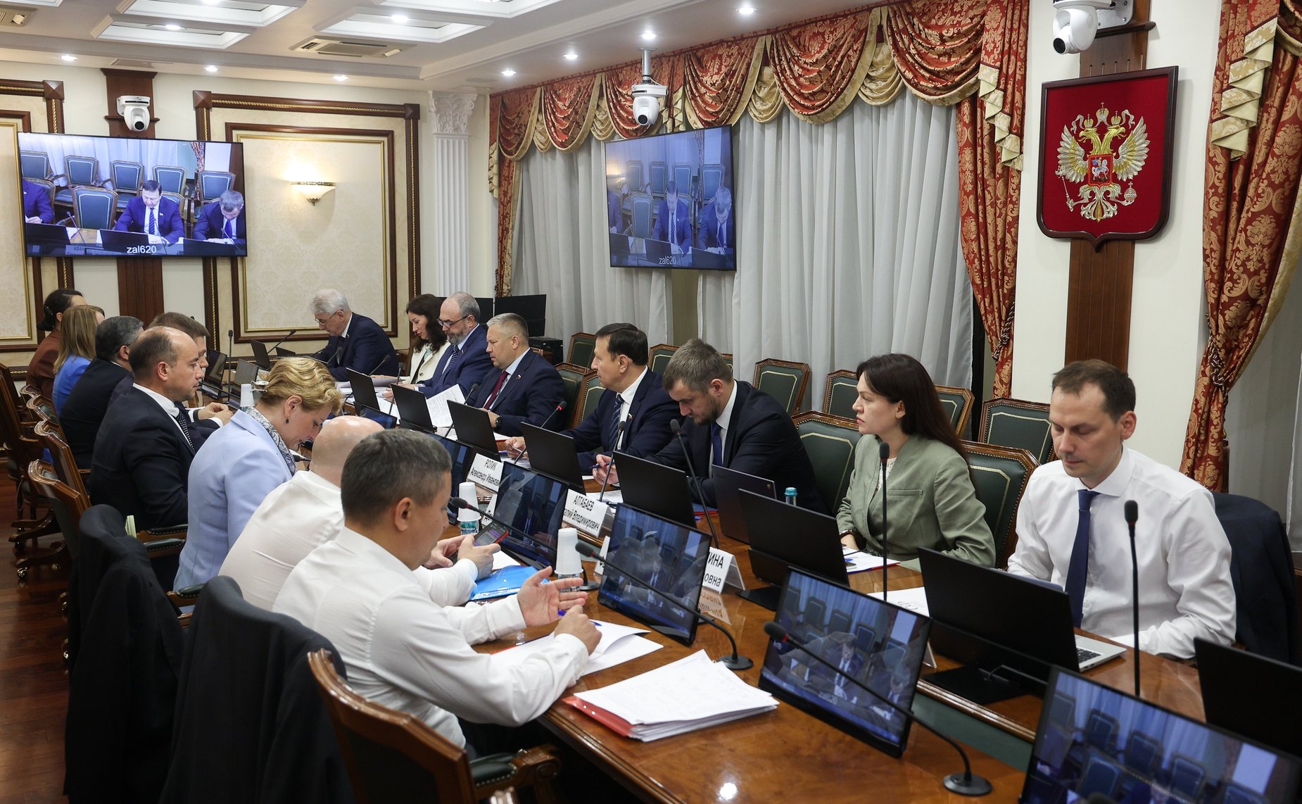 Заседание рабочей группы по внесению в Правительство Российской Федерации предложений по проекту федерального закона о едином преференциальном режиме Дальнего Востока и Арктики