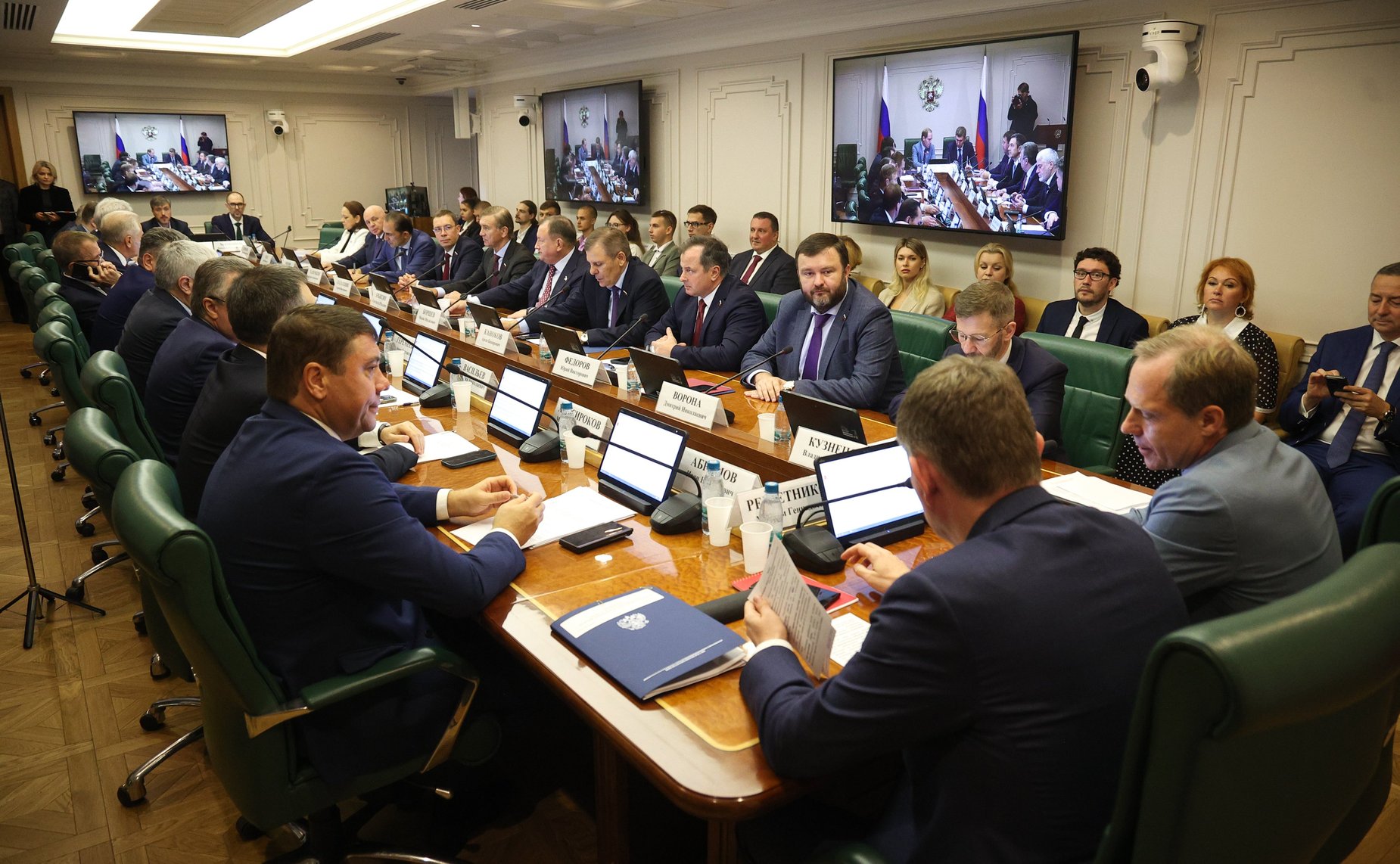 Расширенное заседание Комитета Совета Федерации по экономической политике на тему «Об улучшении транспортной доступности Чукотского автономного округа»