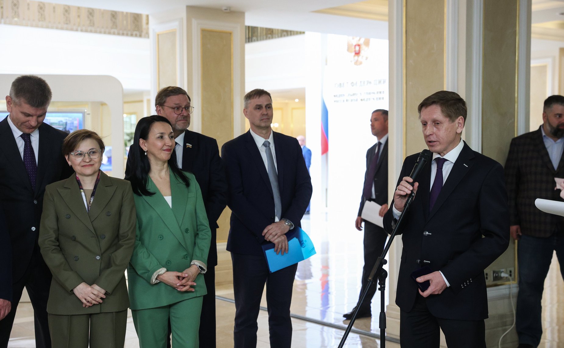 Валентина Матвиенко поздравила с юбилейными датами парламентские СМИ. В этом году «Парламентская газета» отмечает 25-летие, а телеканал Совета Федерации «Вместе-РФ» — десять лет