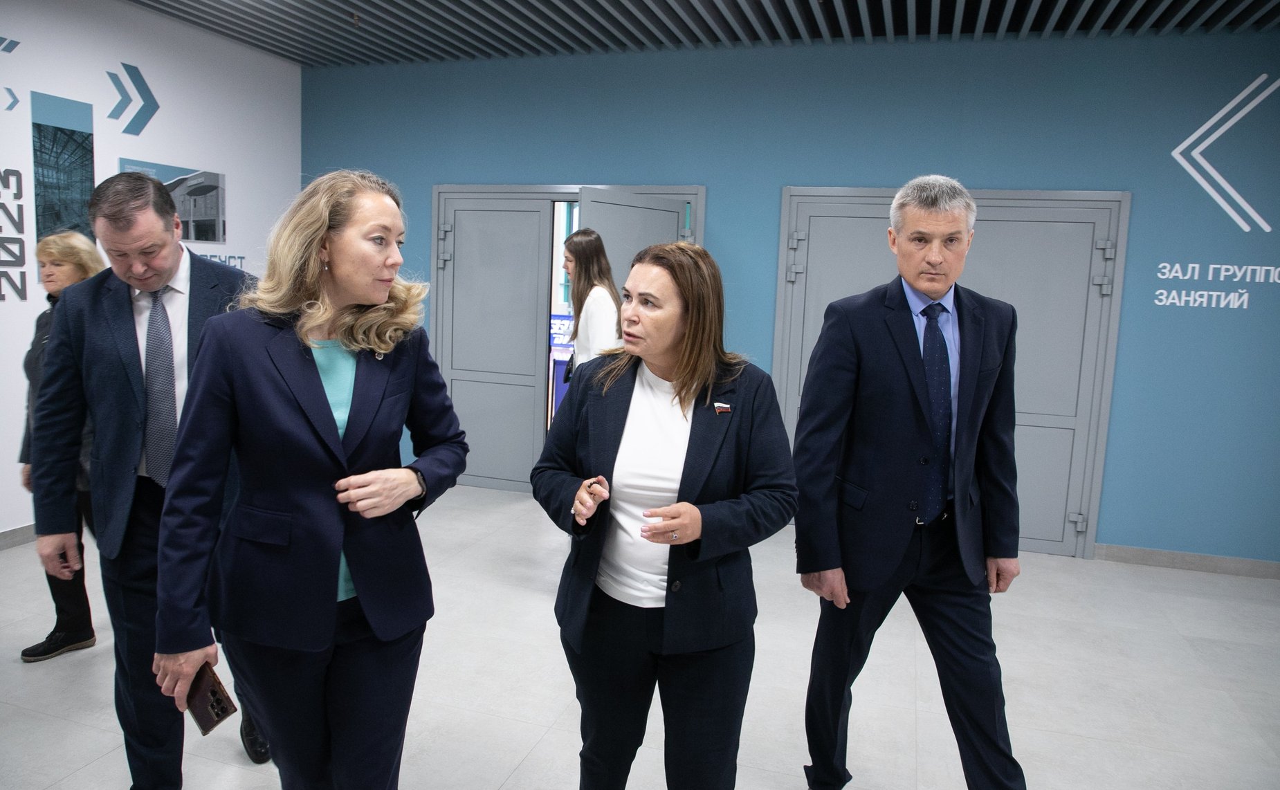 Сенаторы посетили Центр физкультурной и спортивной работы «Олимпия» Тюменского муниципального района