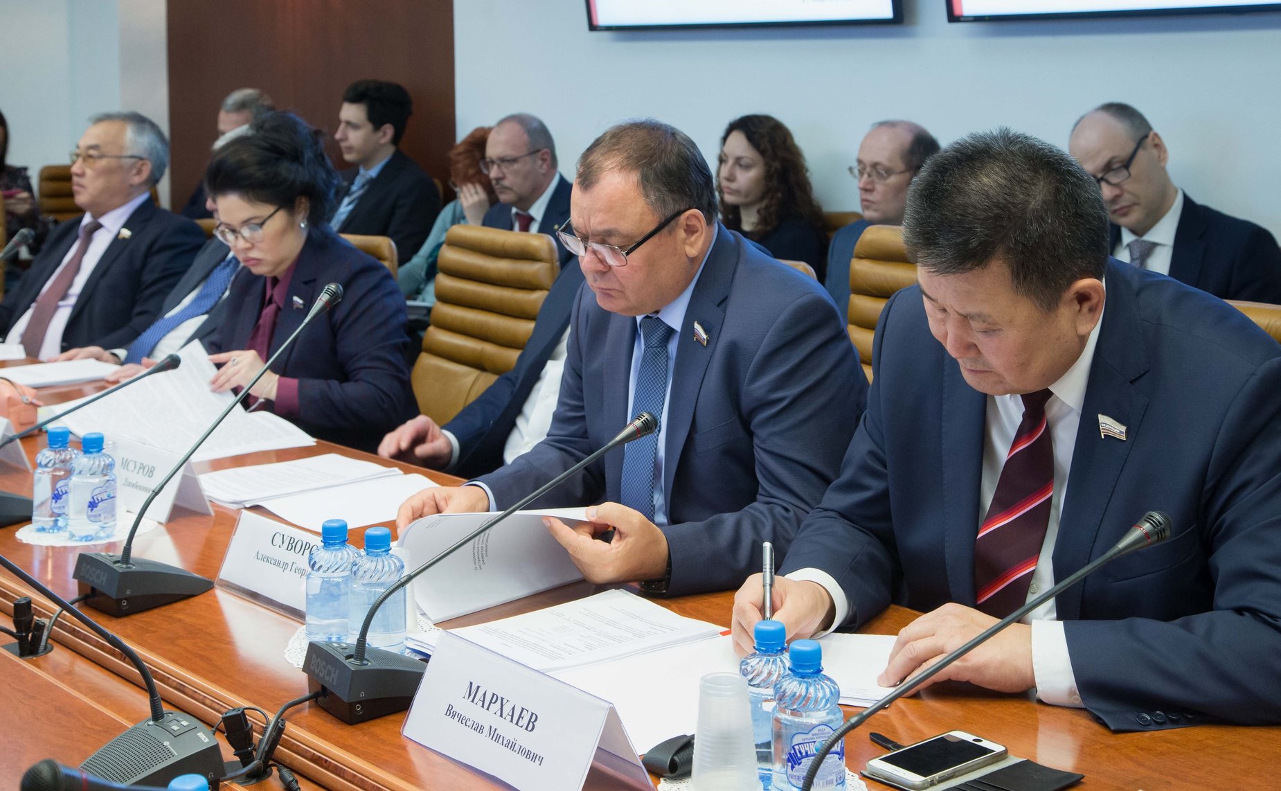 «Круглый стол» на тему «О нормативно-правовом регулировании деятельности экстренных оперативных служб»