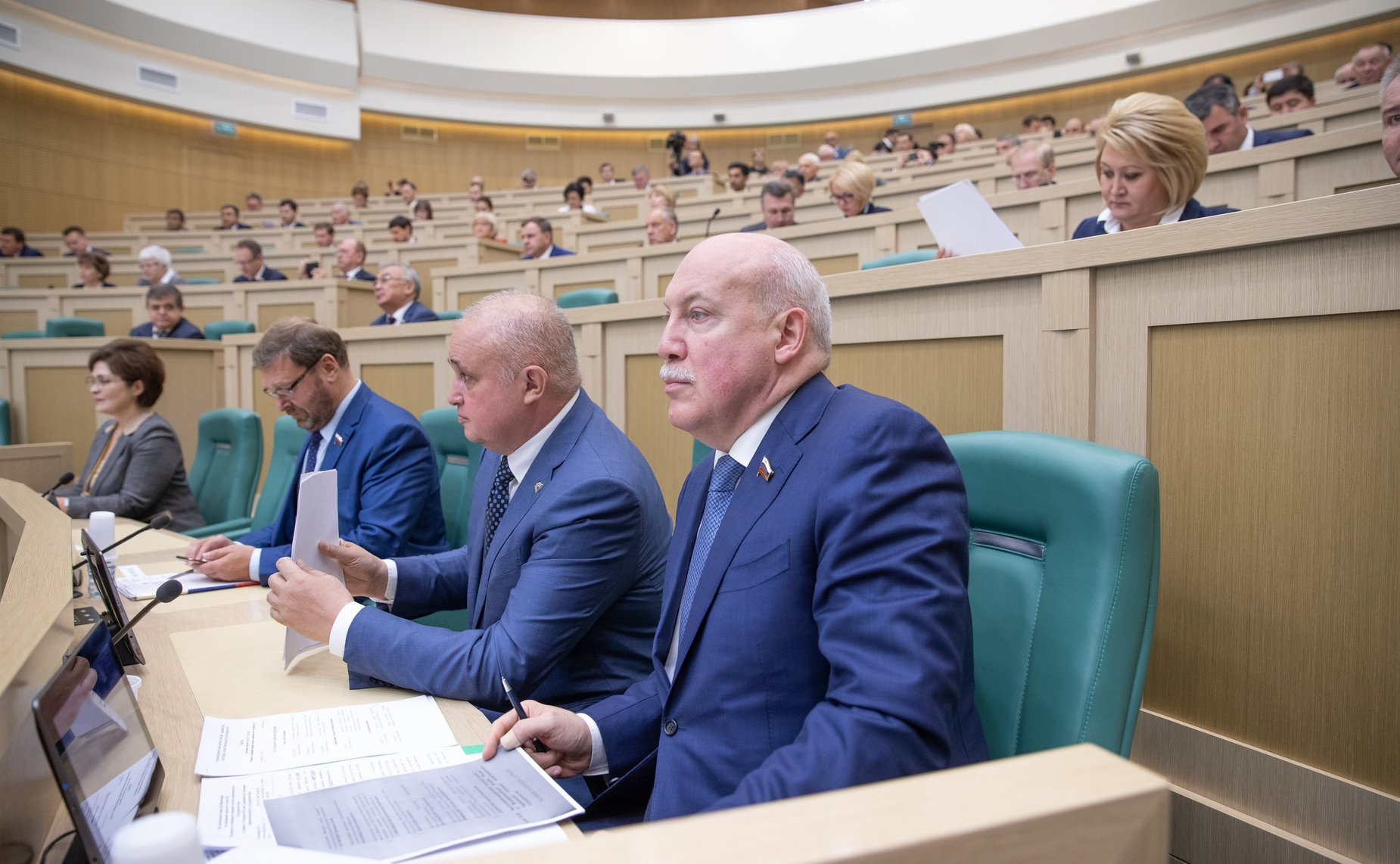 Дмитрий Мезенцев