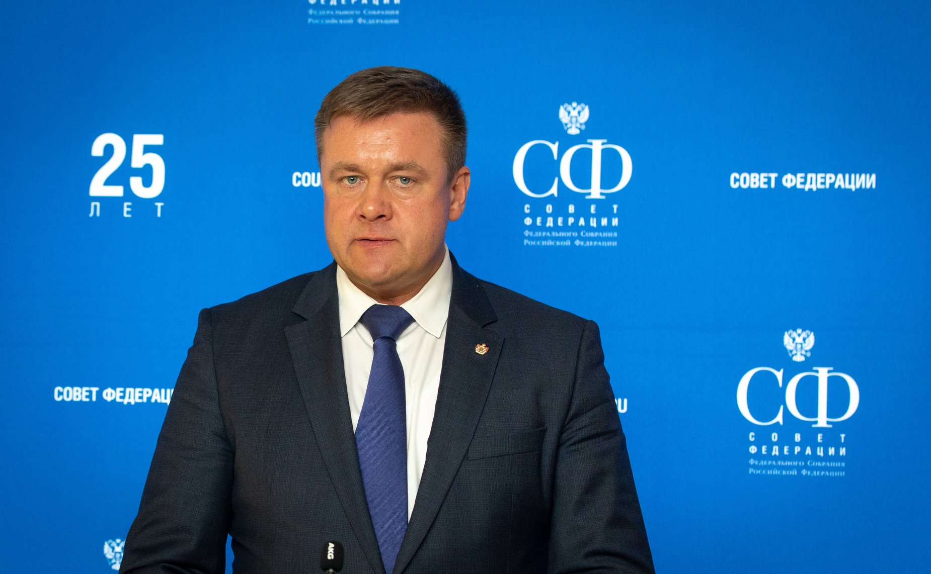 Николай Любимов